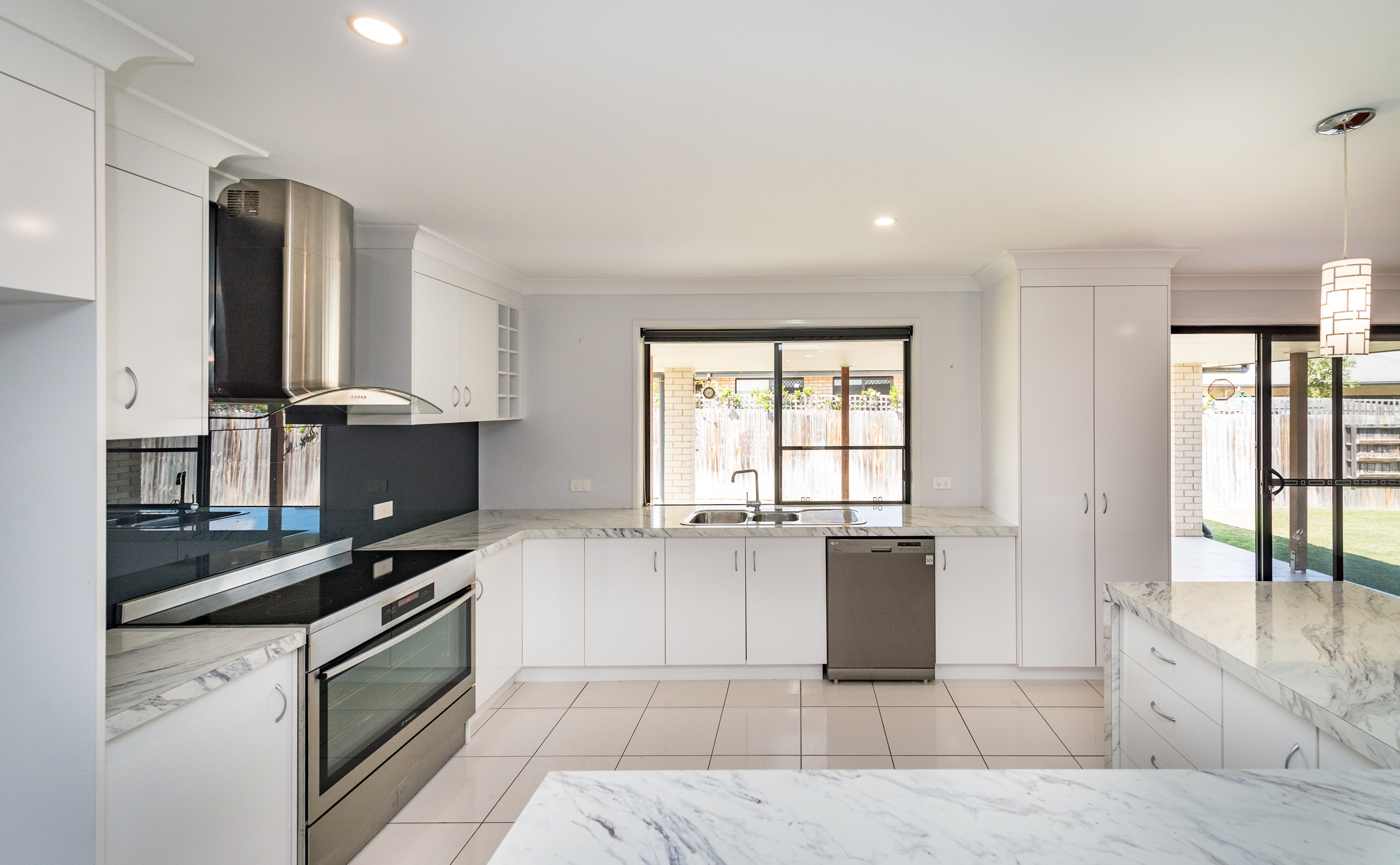 8 Waratah Court, Norman Gardens, QLD 4701