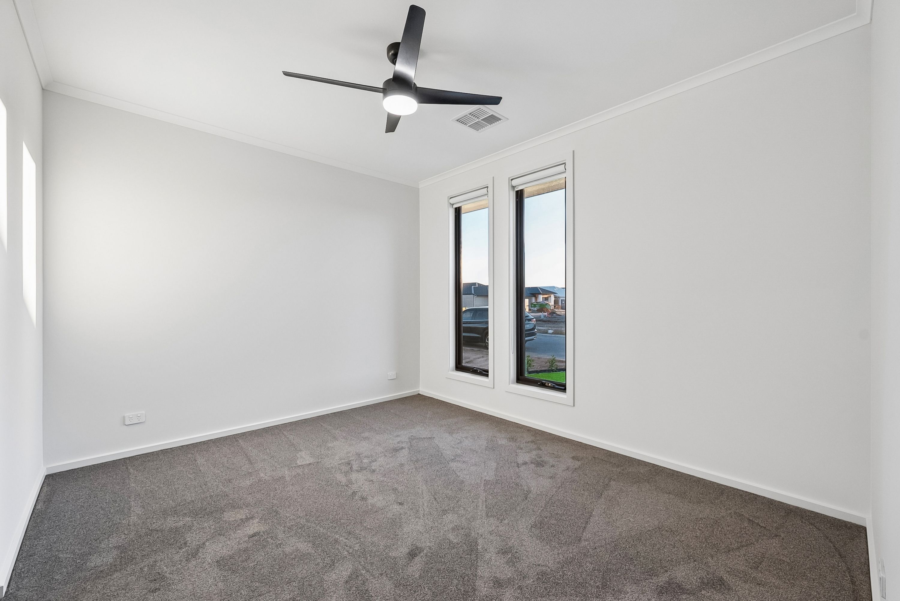 44 Leombruno Way — photo 7 of 16