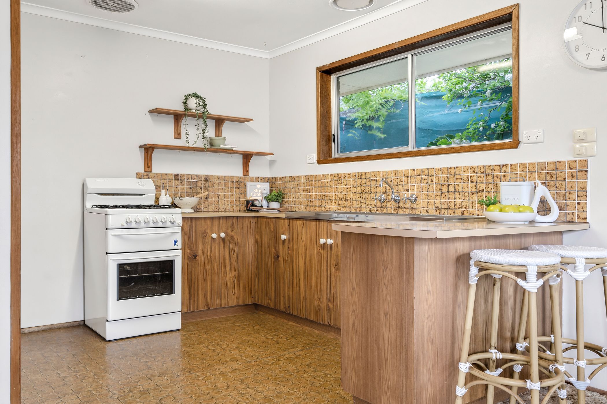 26 Begley Street — photo 4 of 20