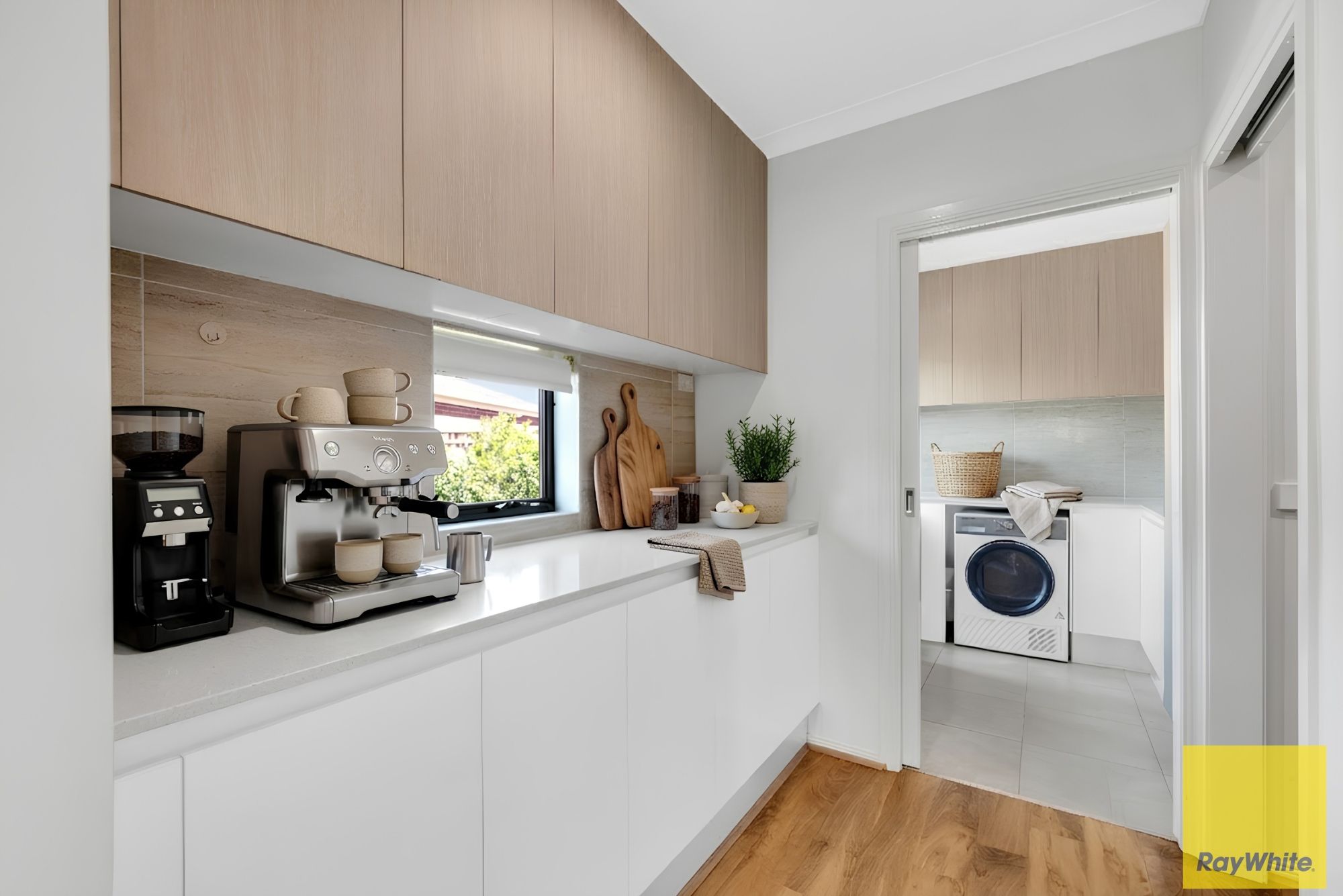 16 Loire Close — photo 15 of 30