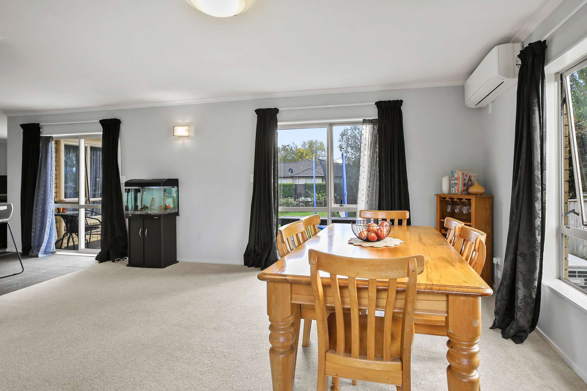 1585 Te Rahu Road photo 4