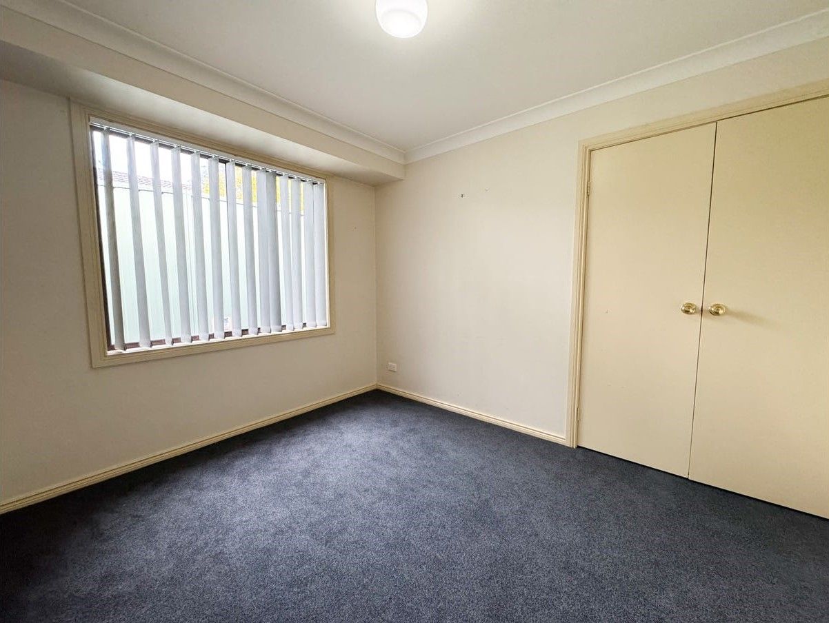 15 Regentville Road, Glenmore Park, NSW