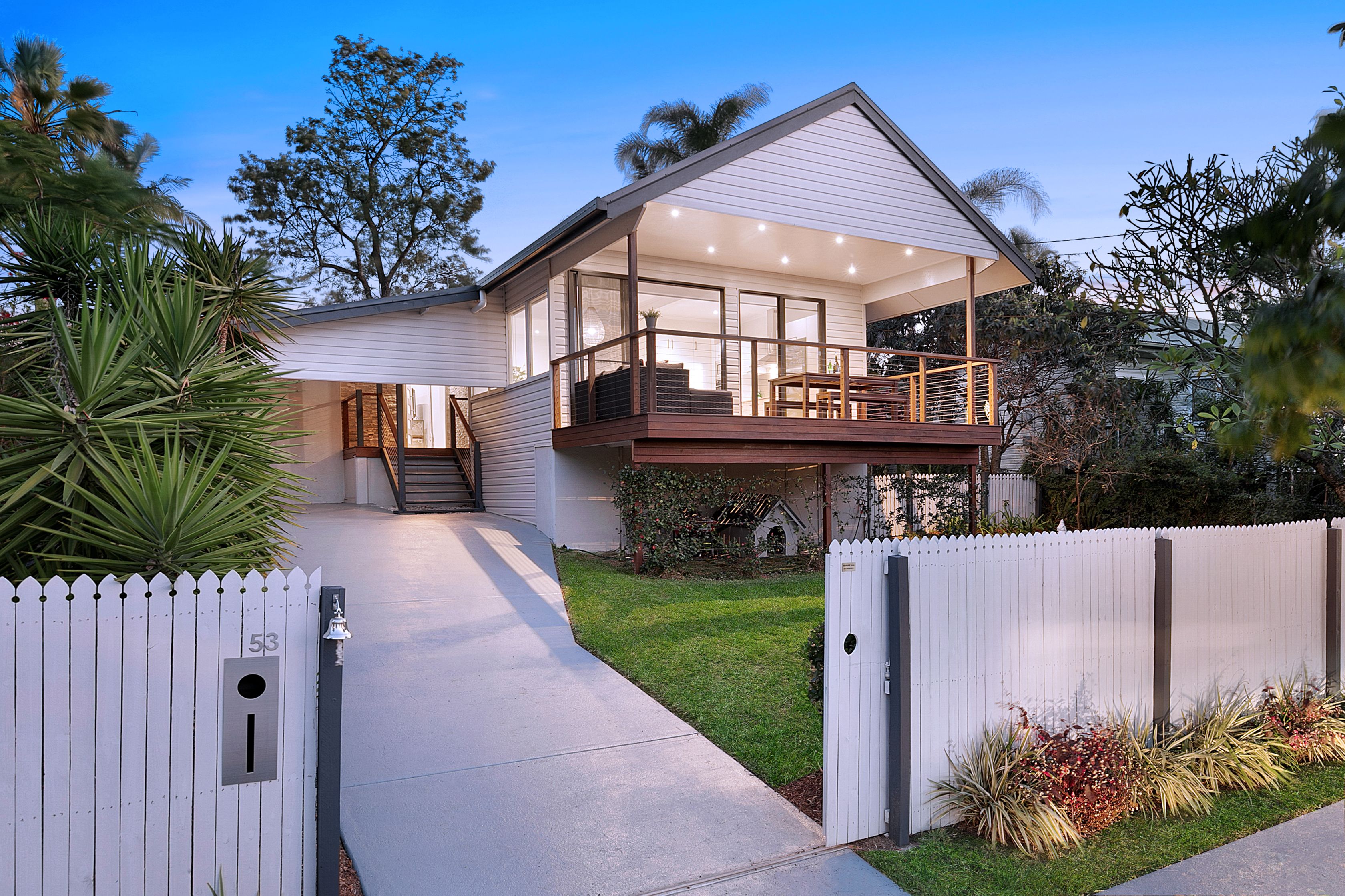 53 Fegen Drive, Moorooka QLD 4105