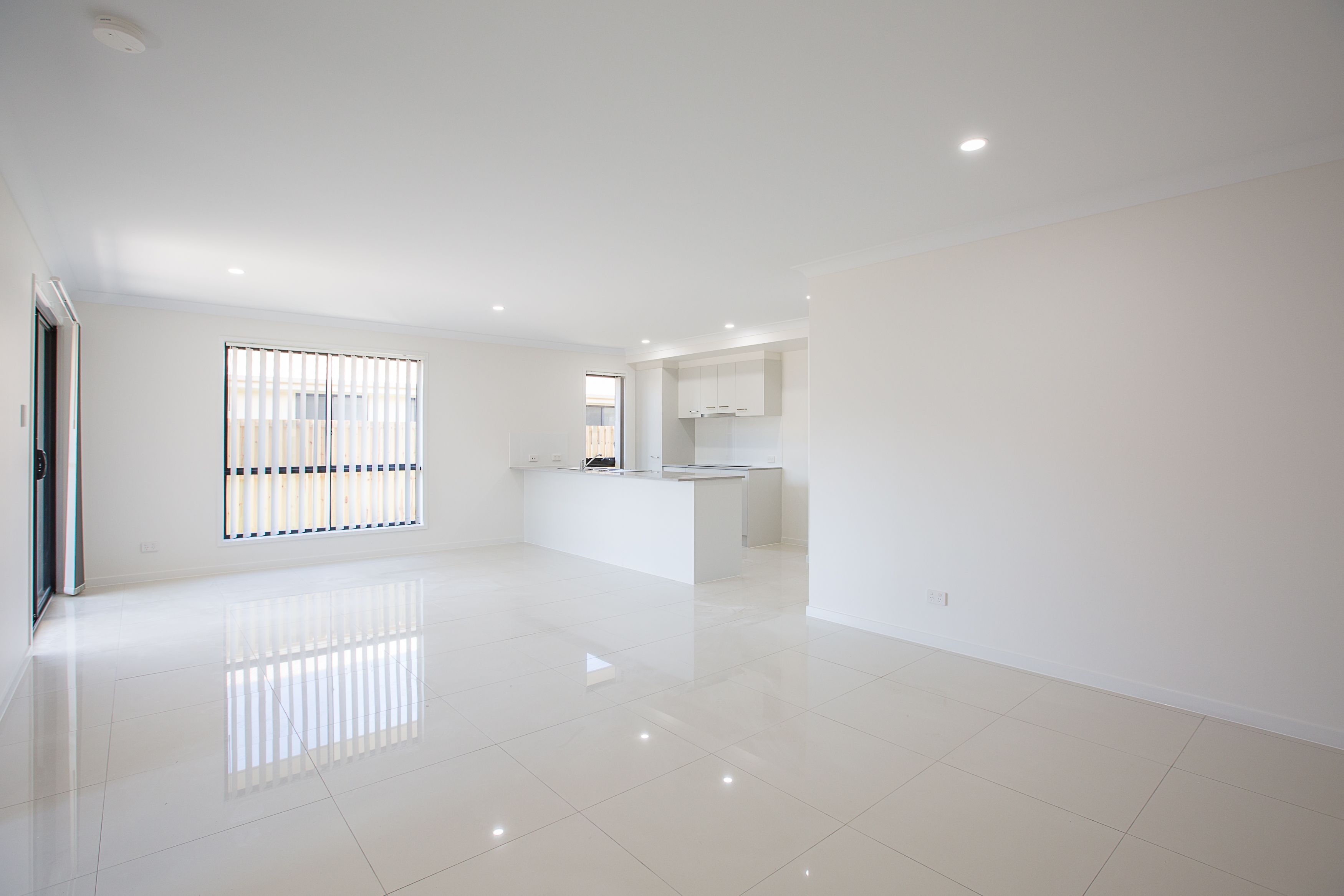 1/36 Azure Street, Rosewood, QLD 4340