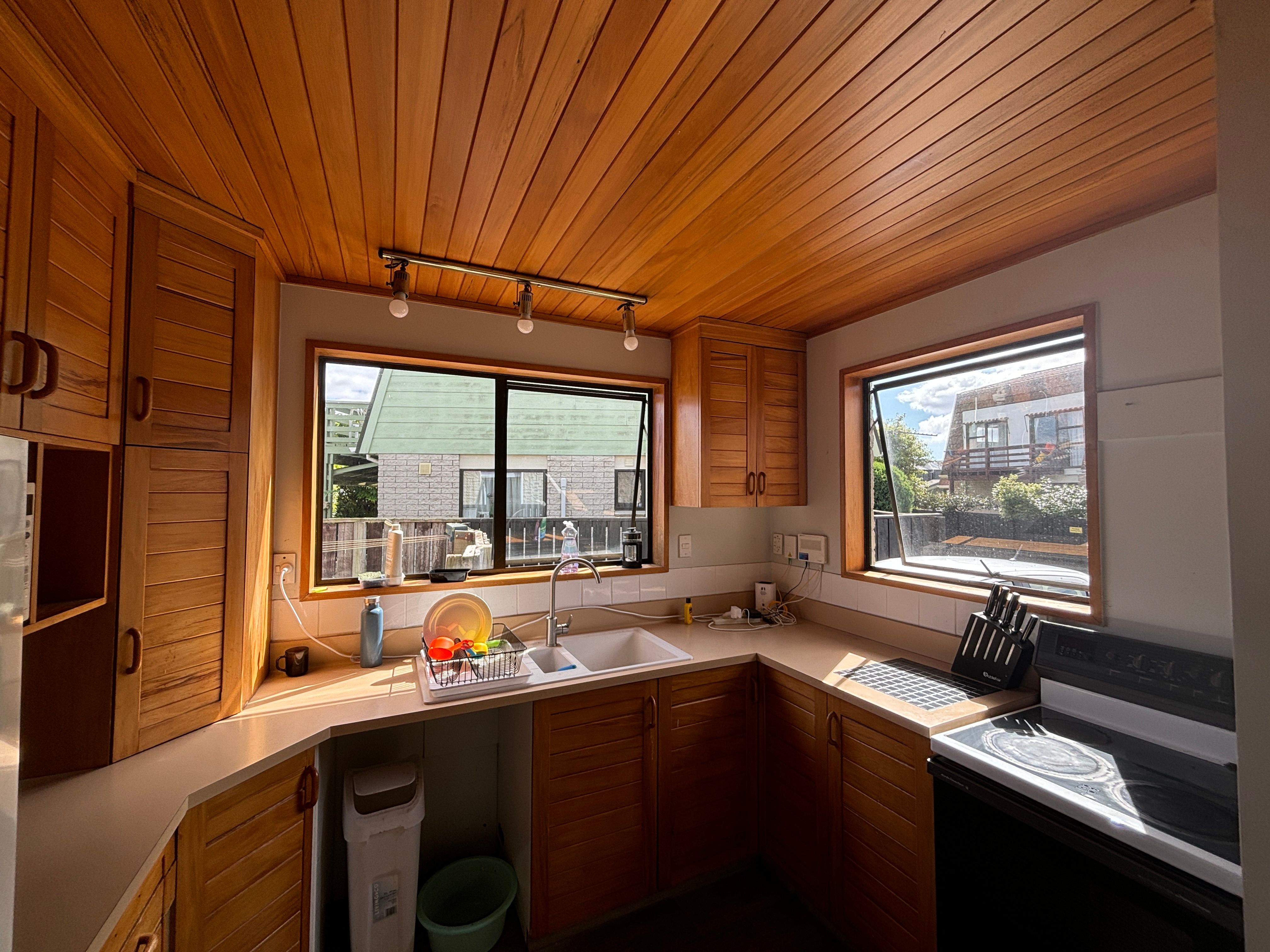 3/32A Peer Street, Ilam, Christchurch City