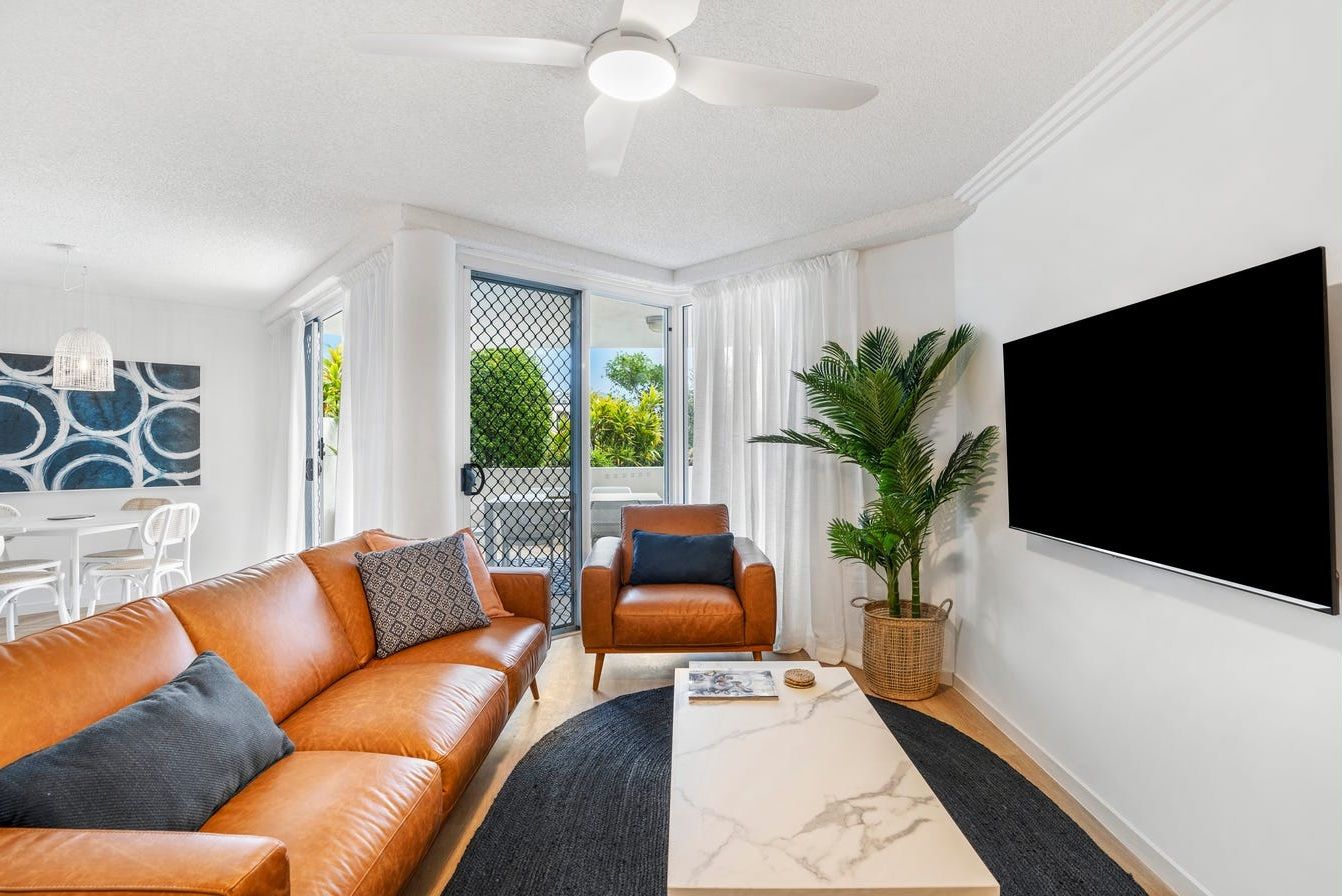 4/10 Edward Street — photo 4 of 19