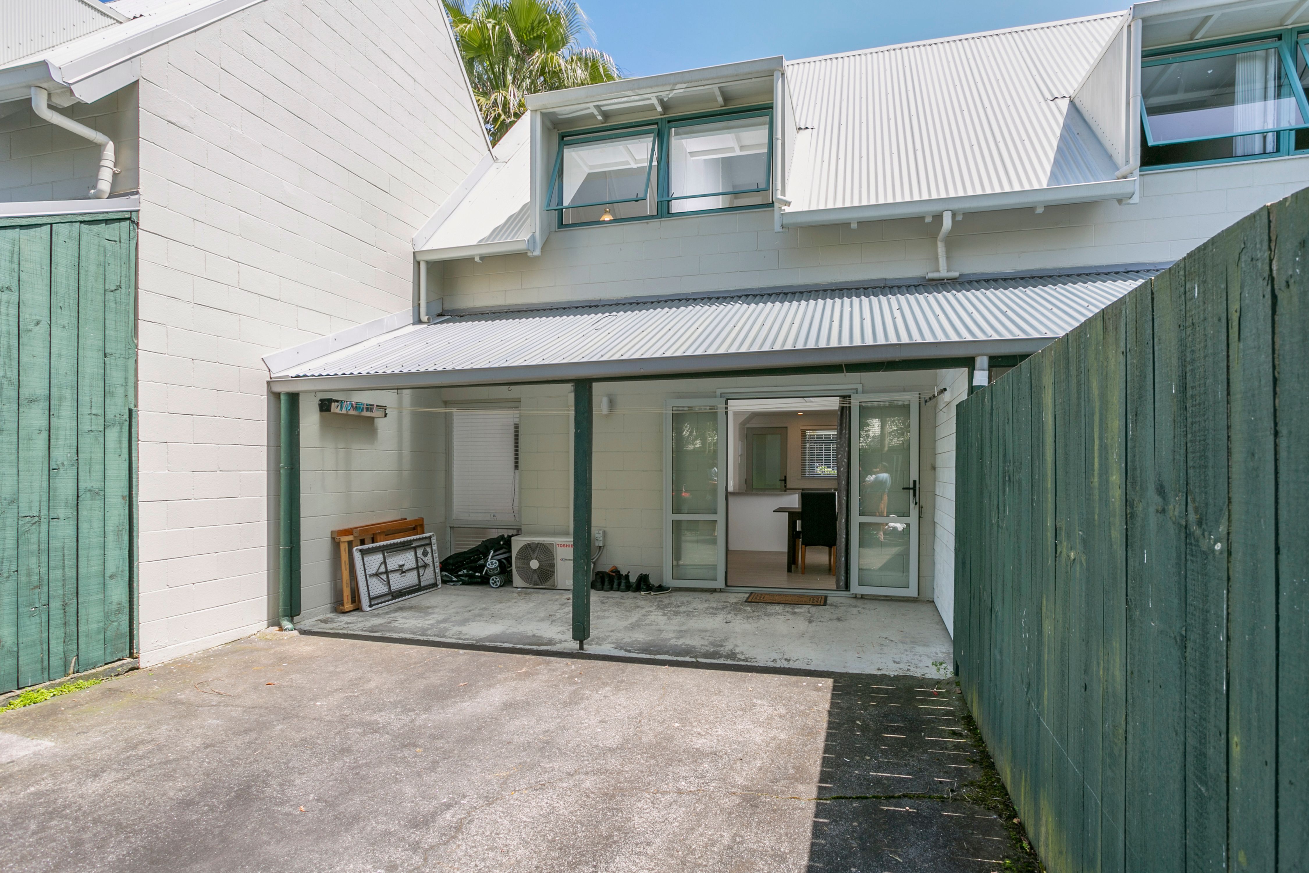 12/1 Water Street, Otahuhu, Auckland City