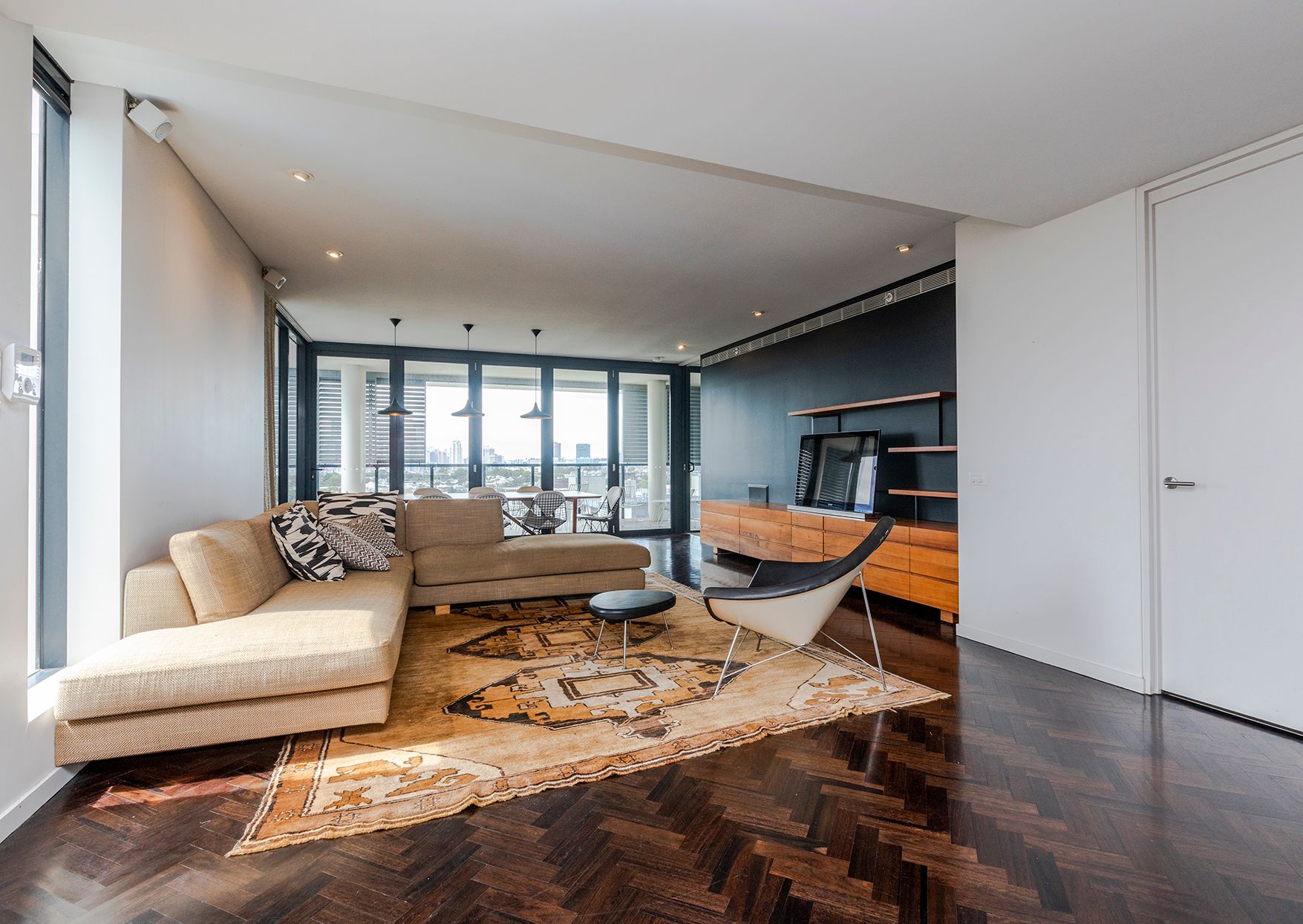1406/1 Sterling Circuit, Camperdown, NSW 2050