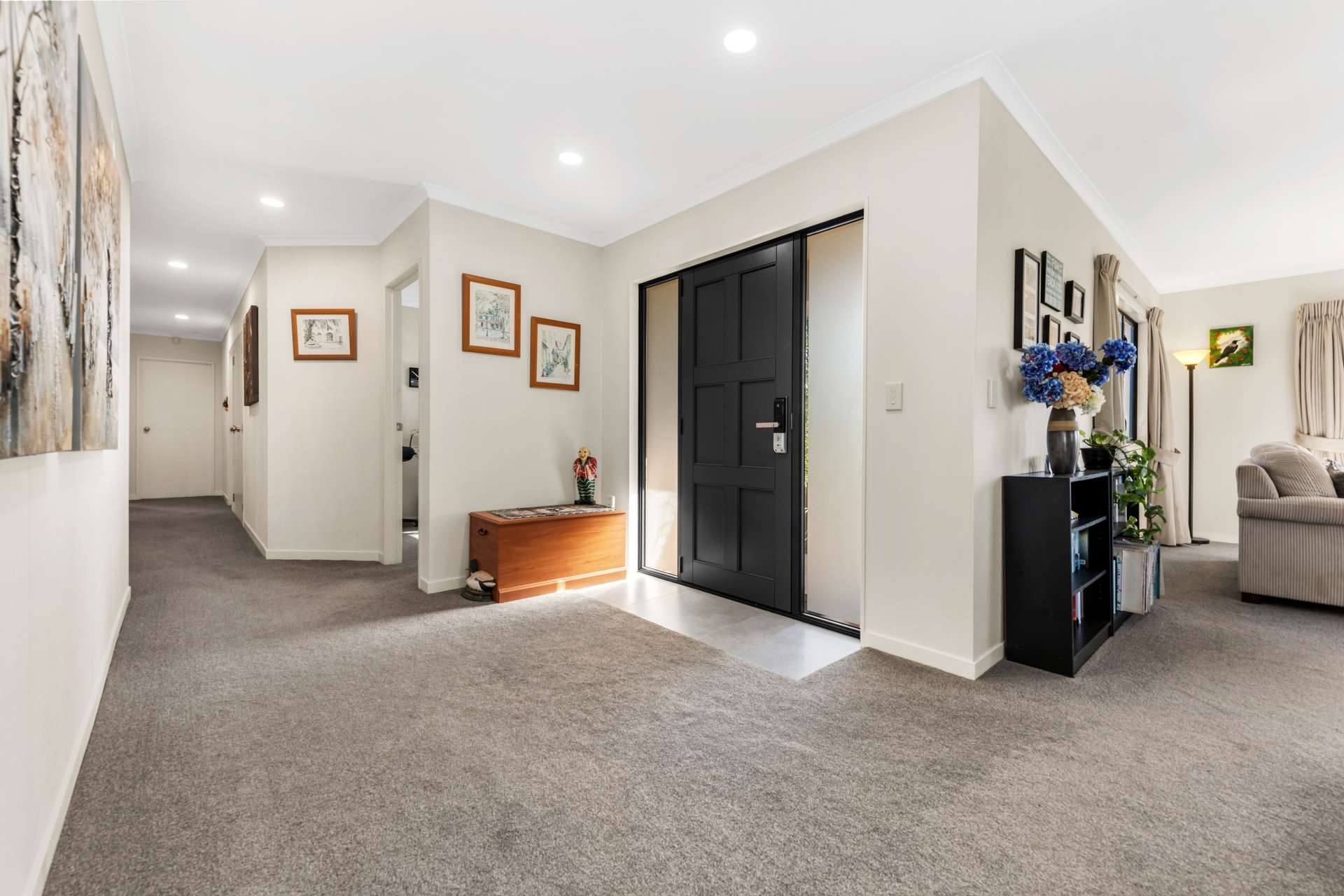 43 Newbliss Crescent photo 5