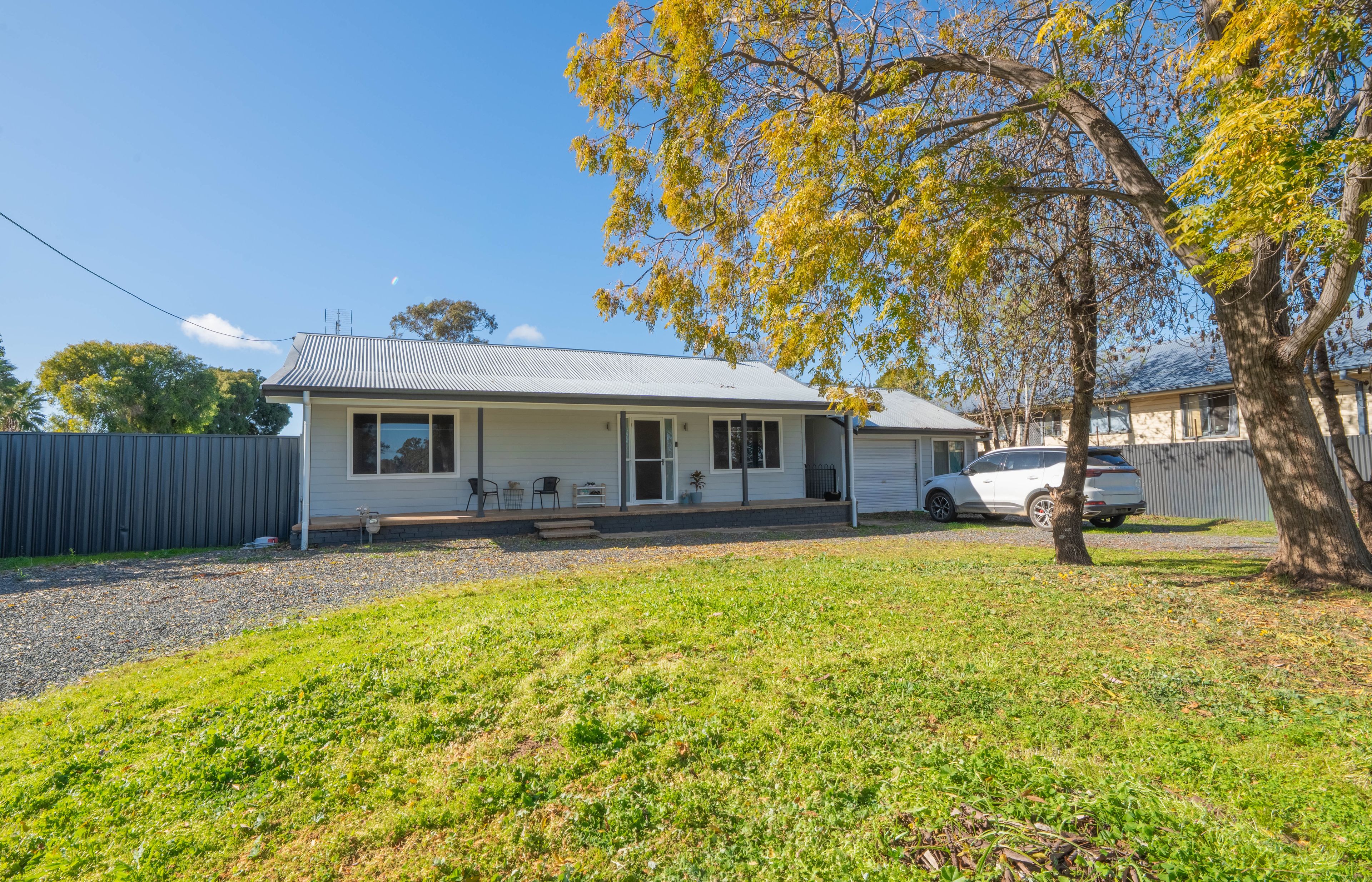 26 Young Street — photo from Ray White Parkes