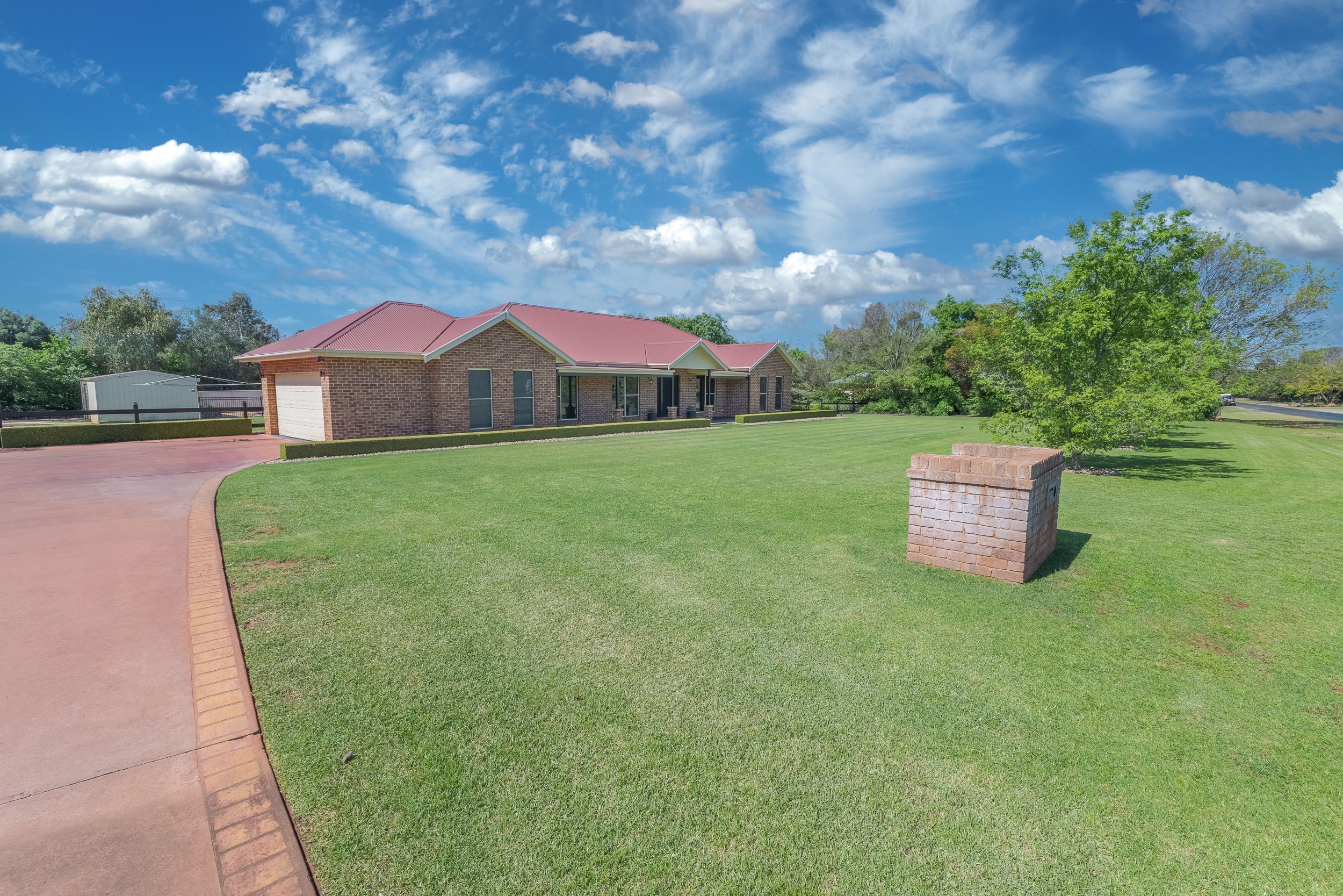 11 Chanara Crescent, Dubbo, NSW 2830