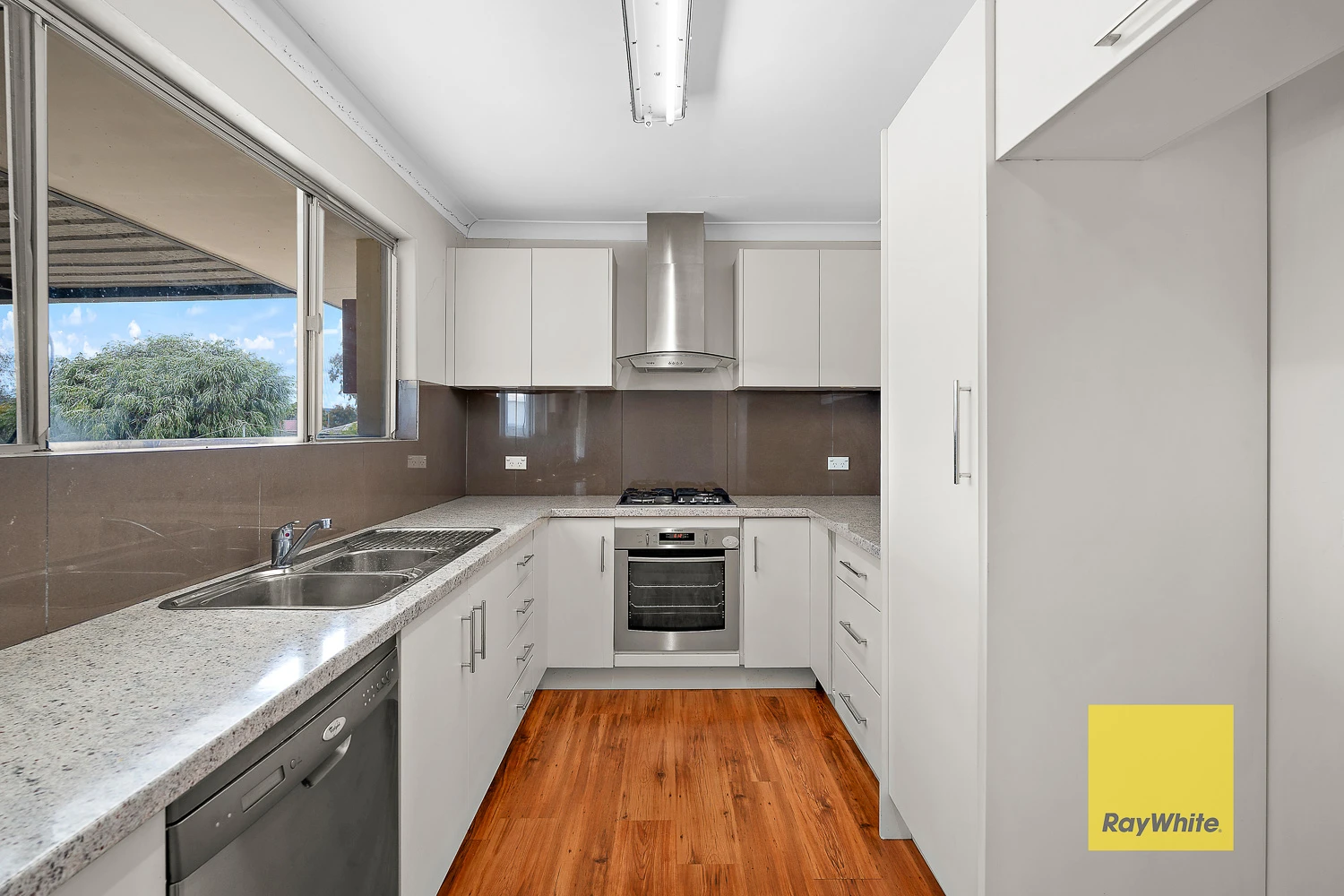 18 Kettering Way, Huntingdale, WA 6110