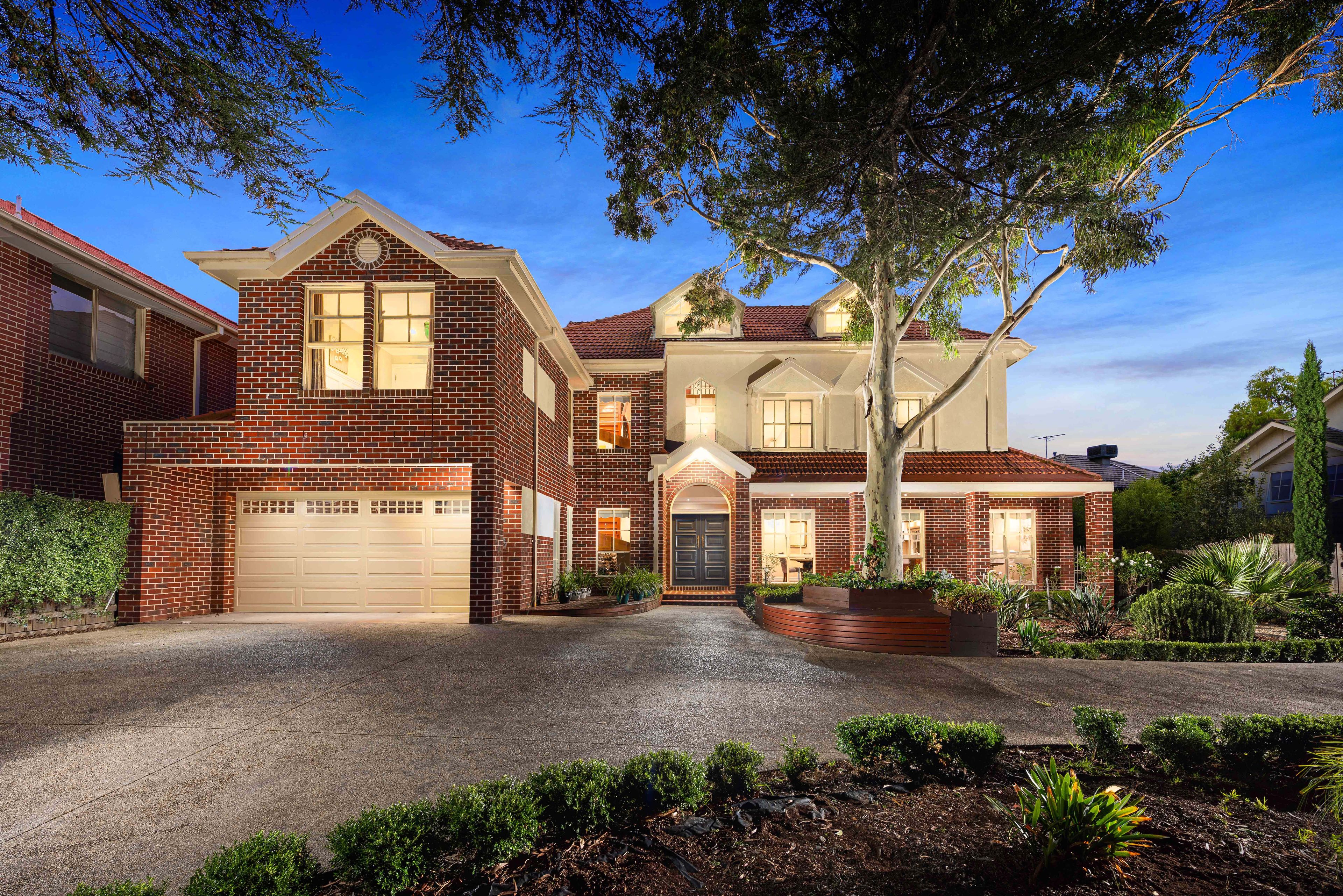 2 Forest View, Bundoora VIC 3083