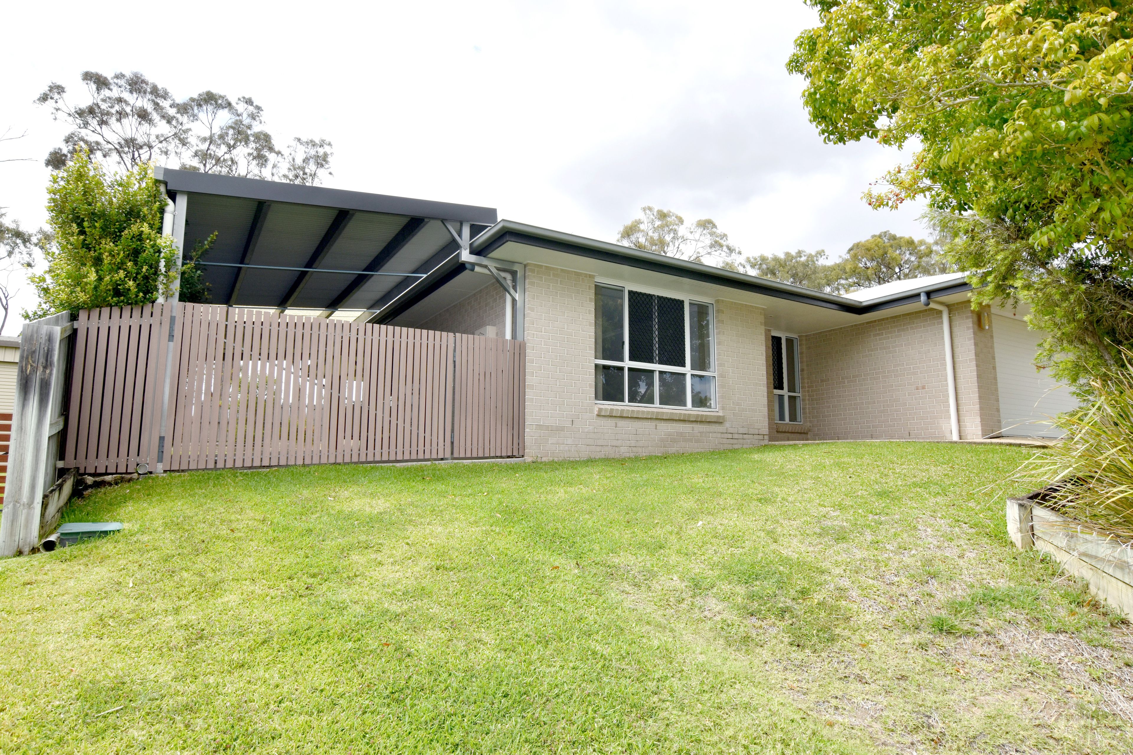 35 Liriope Drive, Kirkwood, QLD 4680
