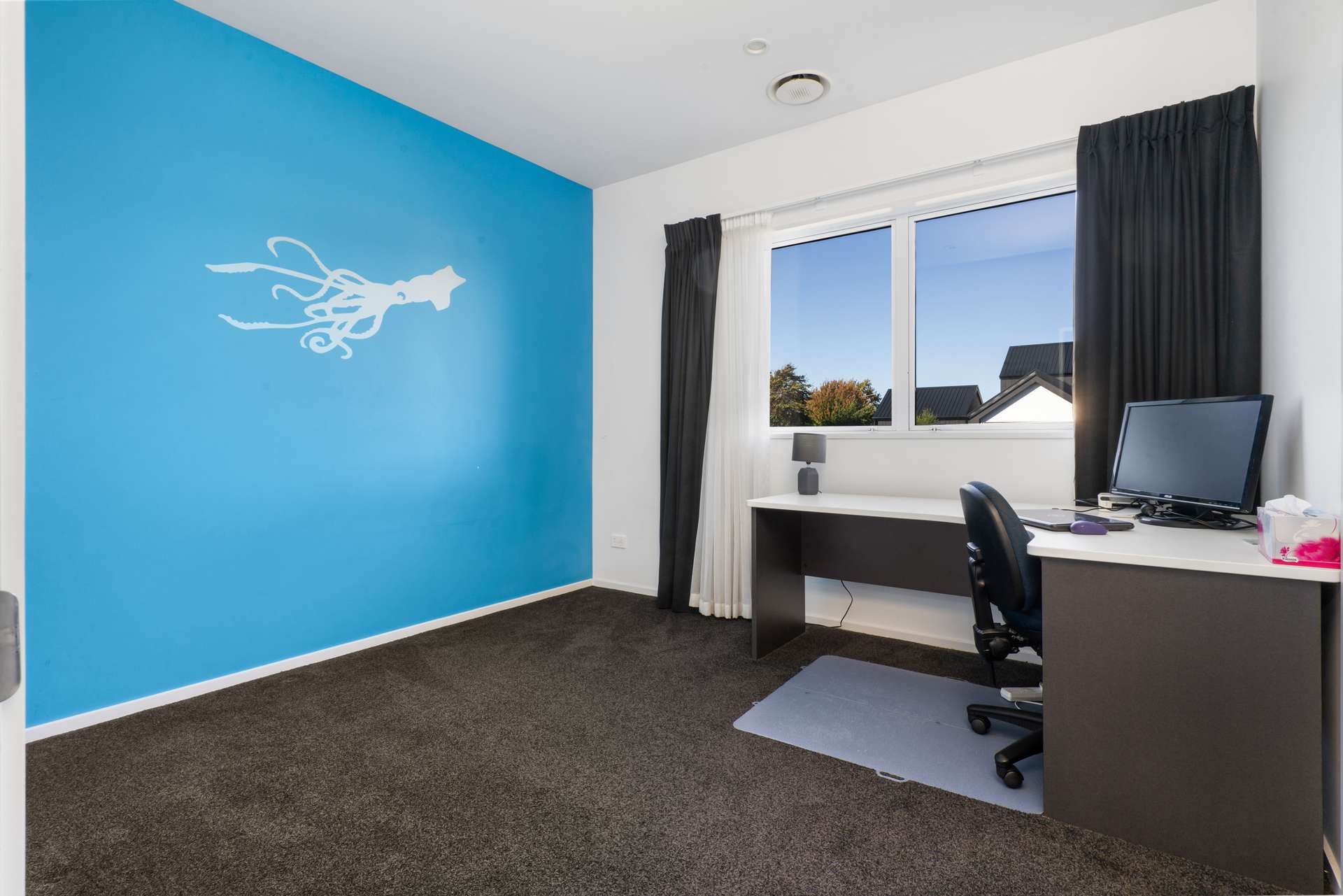 217 Cavendish Road photo 30