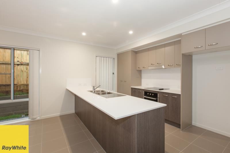 28 Learning Street, Coomera, QLD 4209