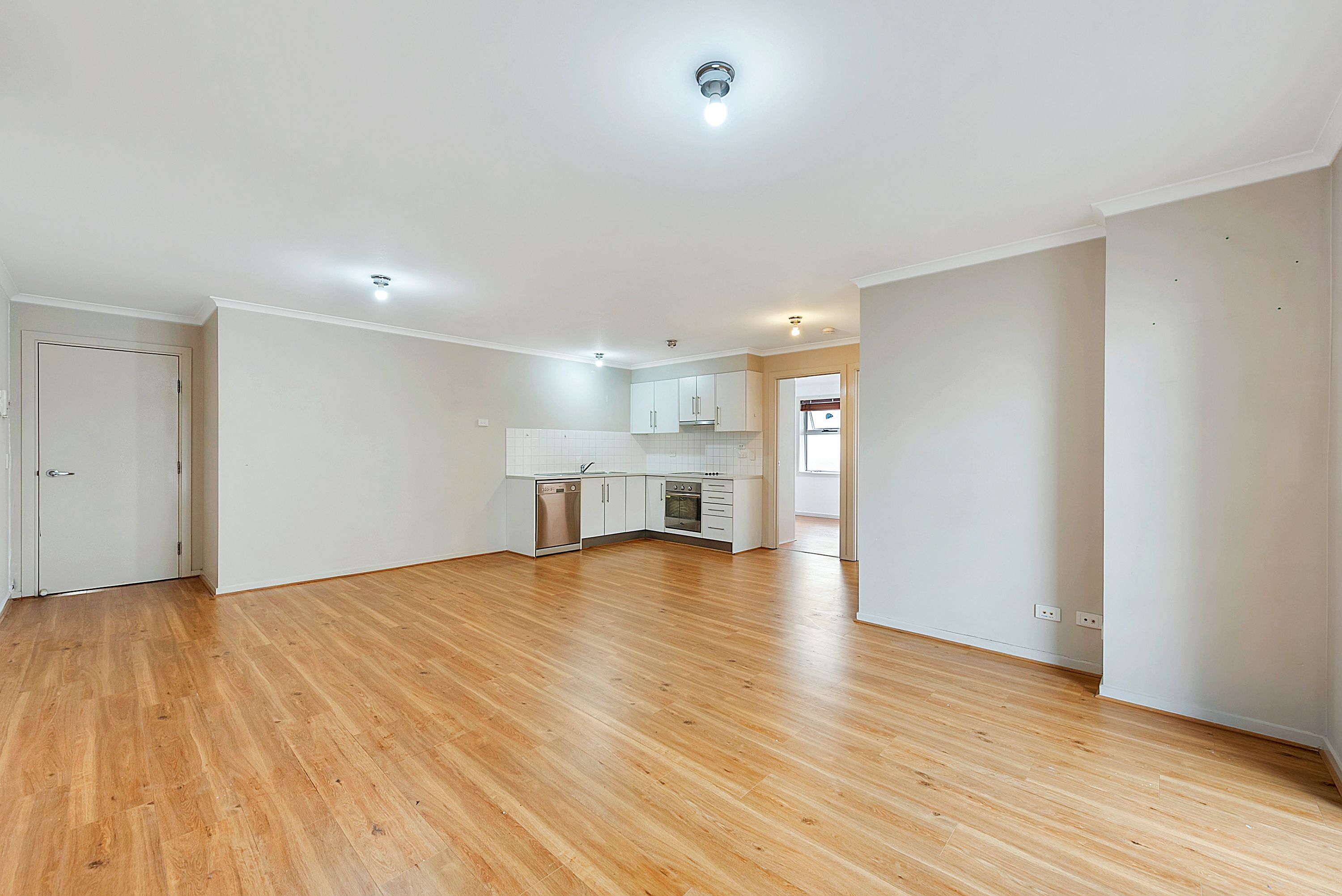 3/2 Fisher Place — photo 5 of 10