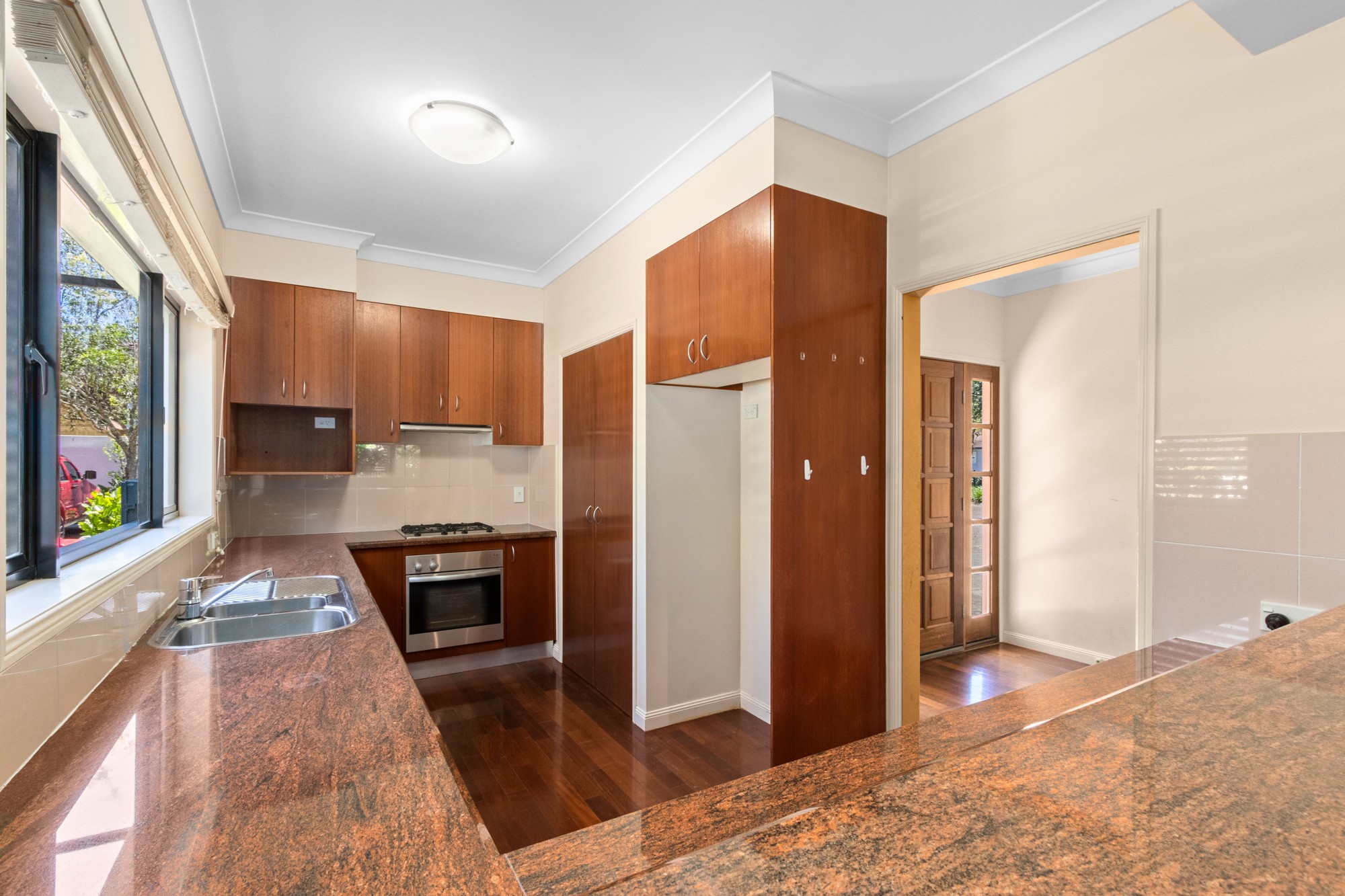 1/278 Indooroopilly Road, Indooroopilly, QLD 4068