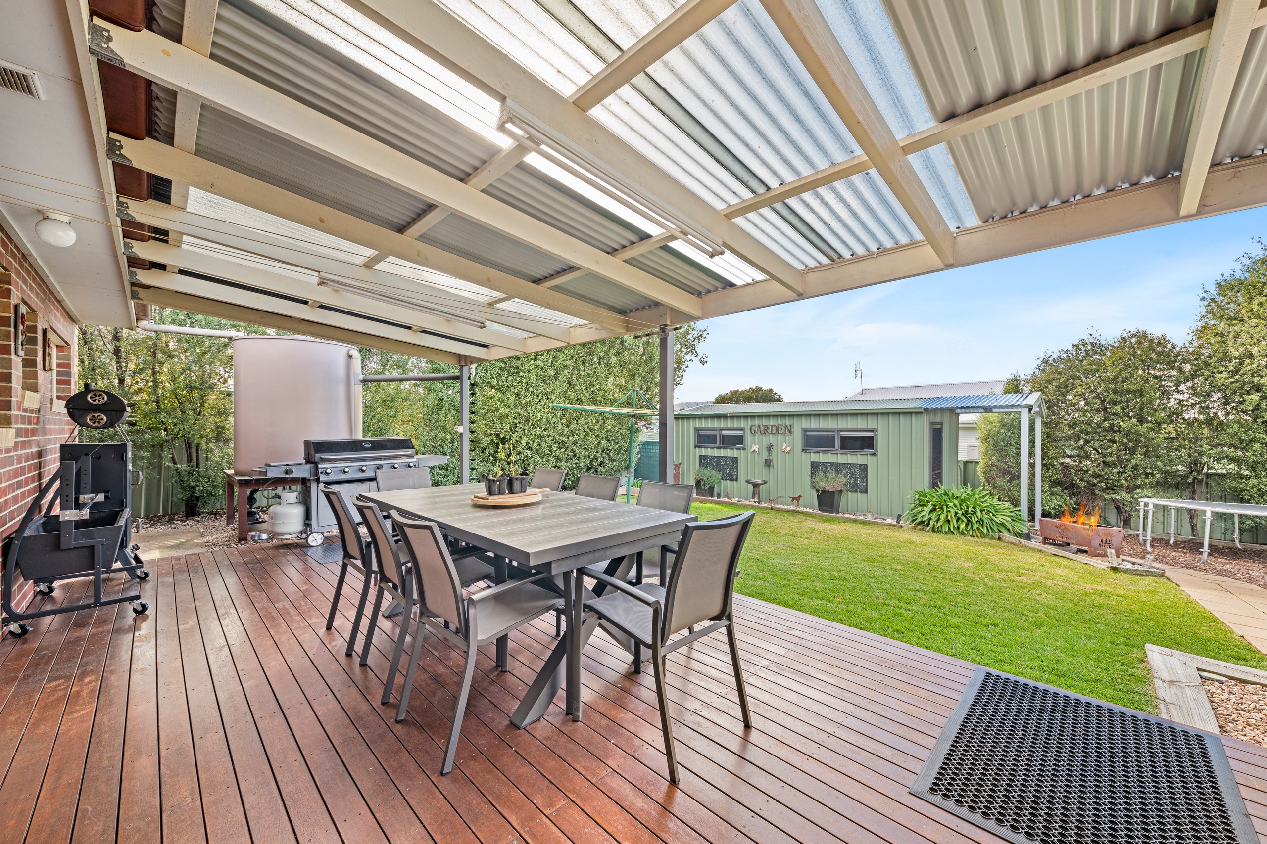 76 Ebden Street, Heathcote, VIC 3523
