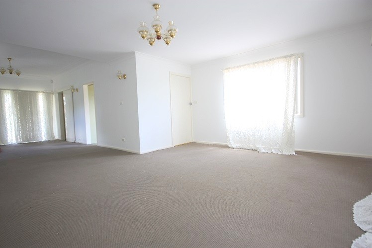 208 Old Hume Highway, Camden South, NSW 2570