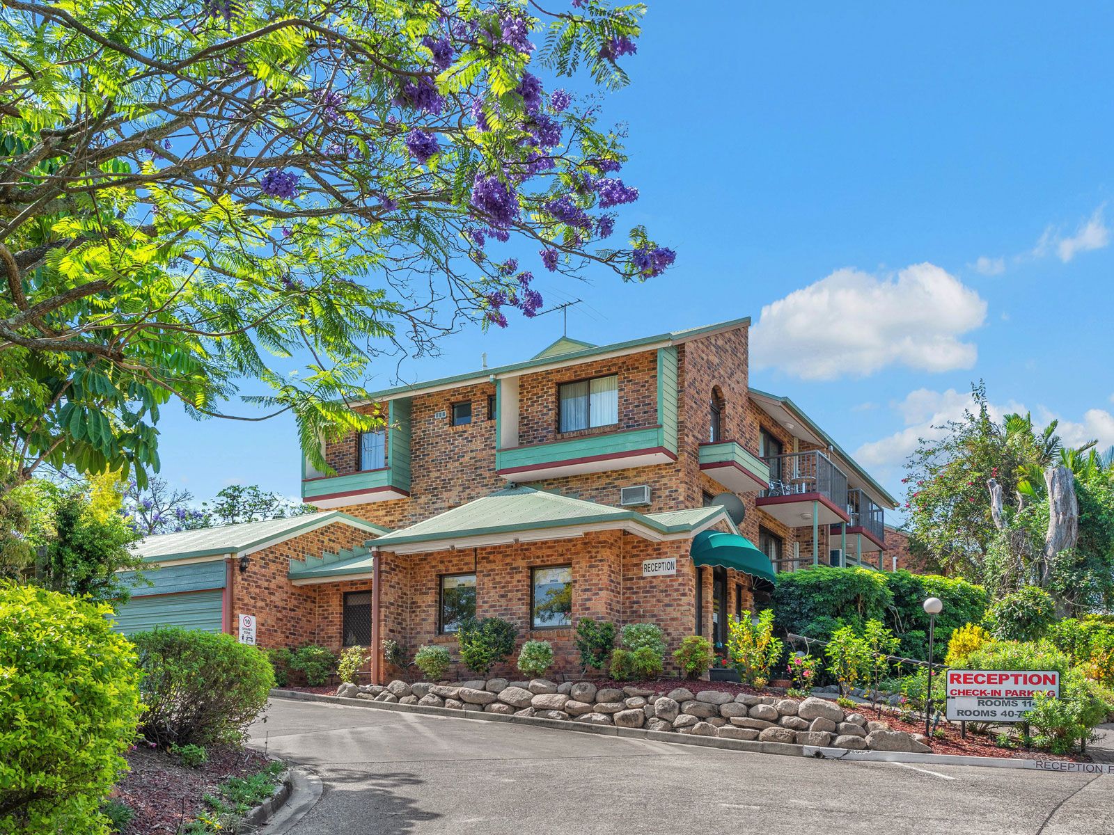 11 Ascog Terrace, Toowong QLD 4066