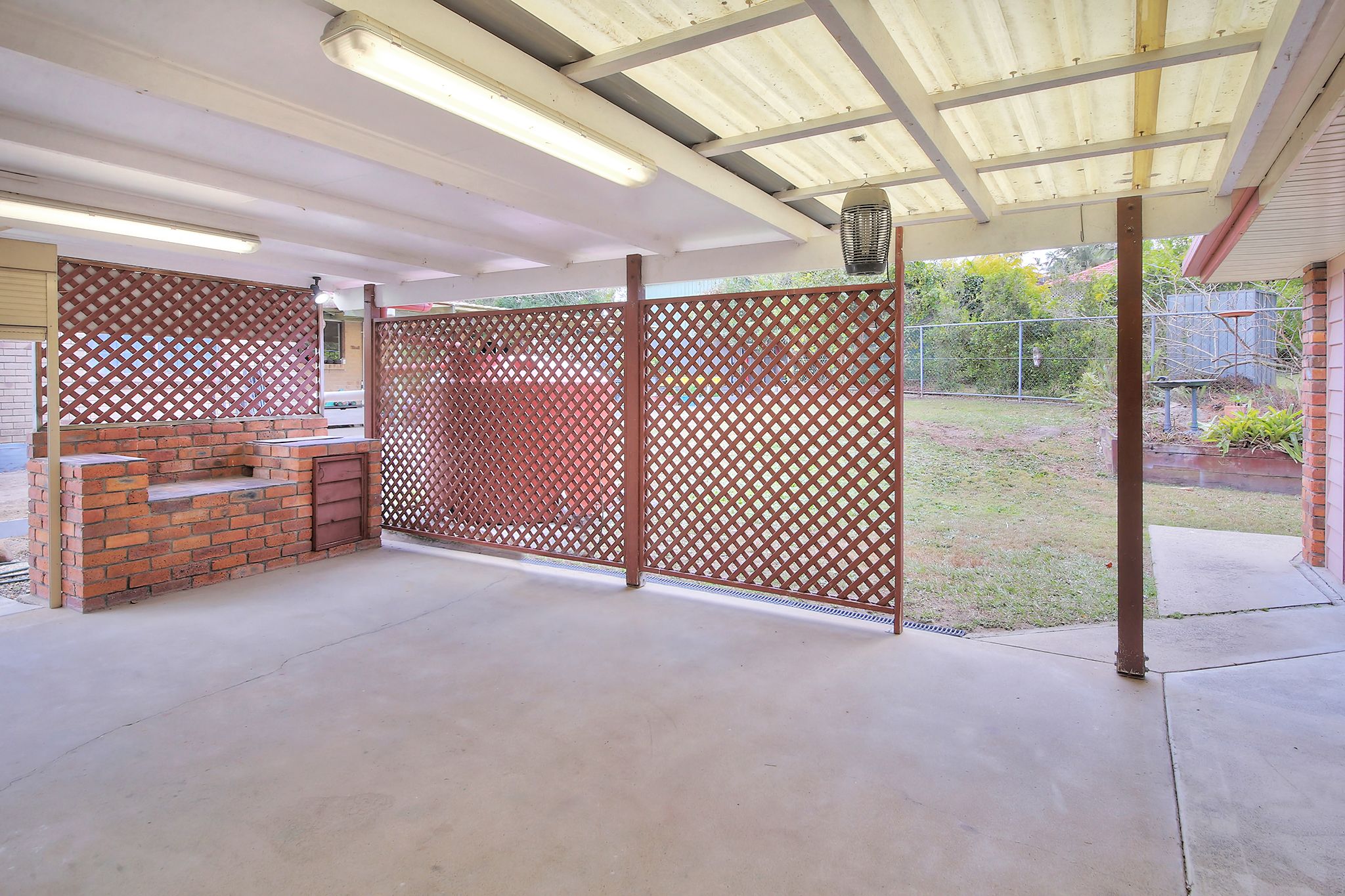 4 Wendy Place — photo 12 of 13