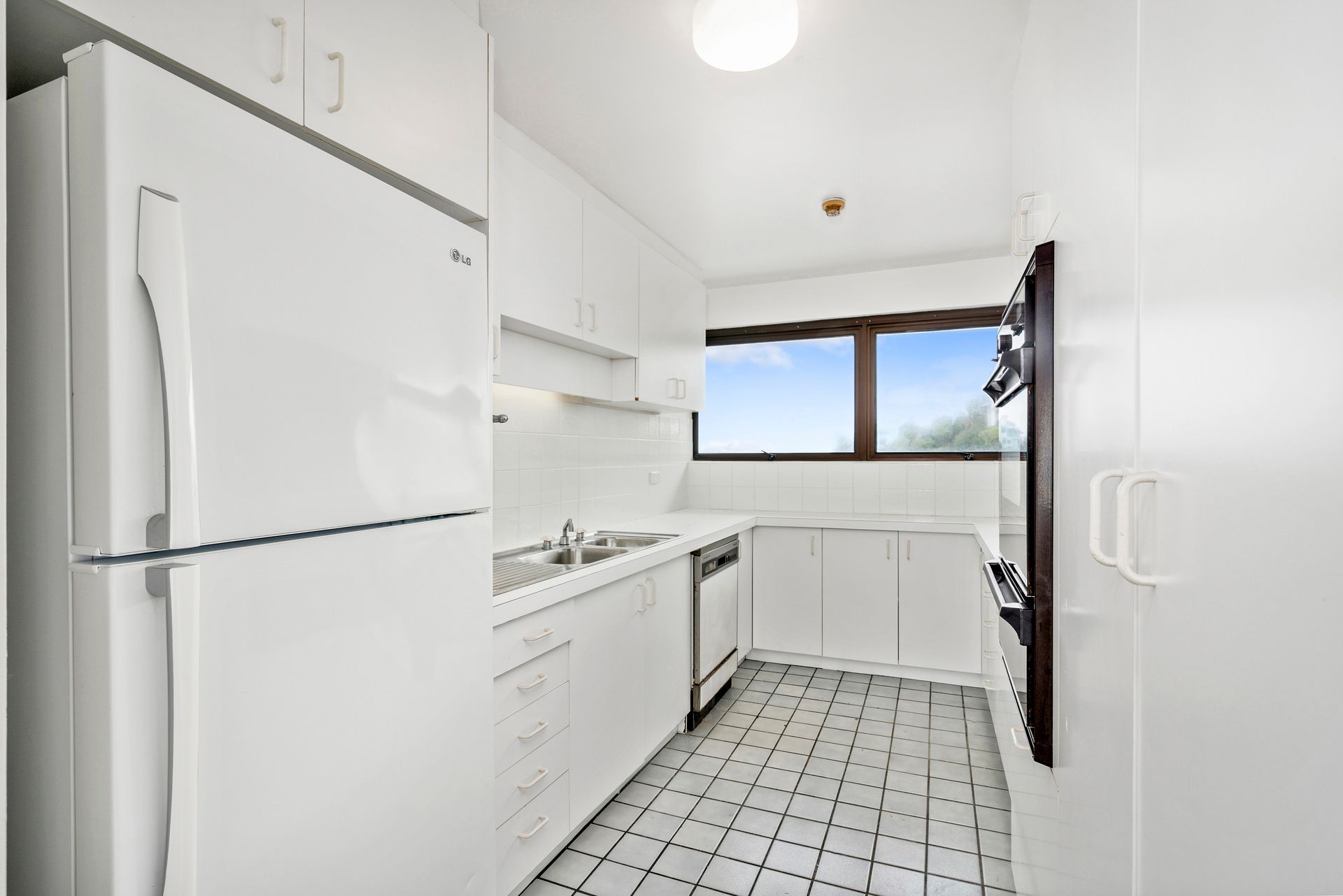 4/794 Pacific Parade, Currumbin, QLD 4223