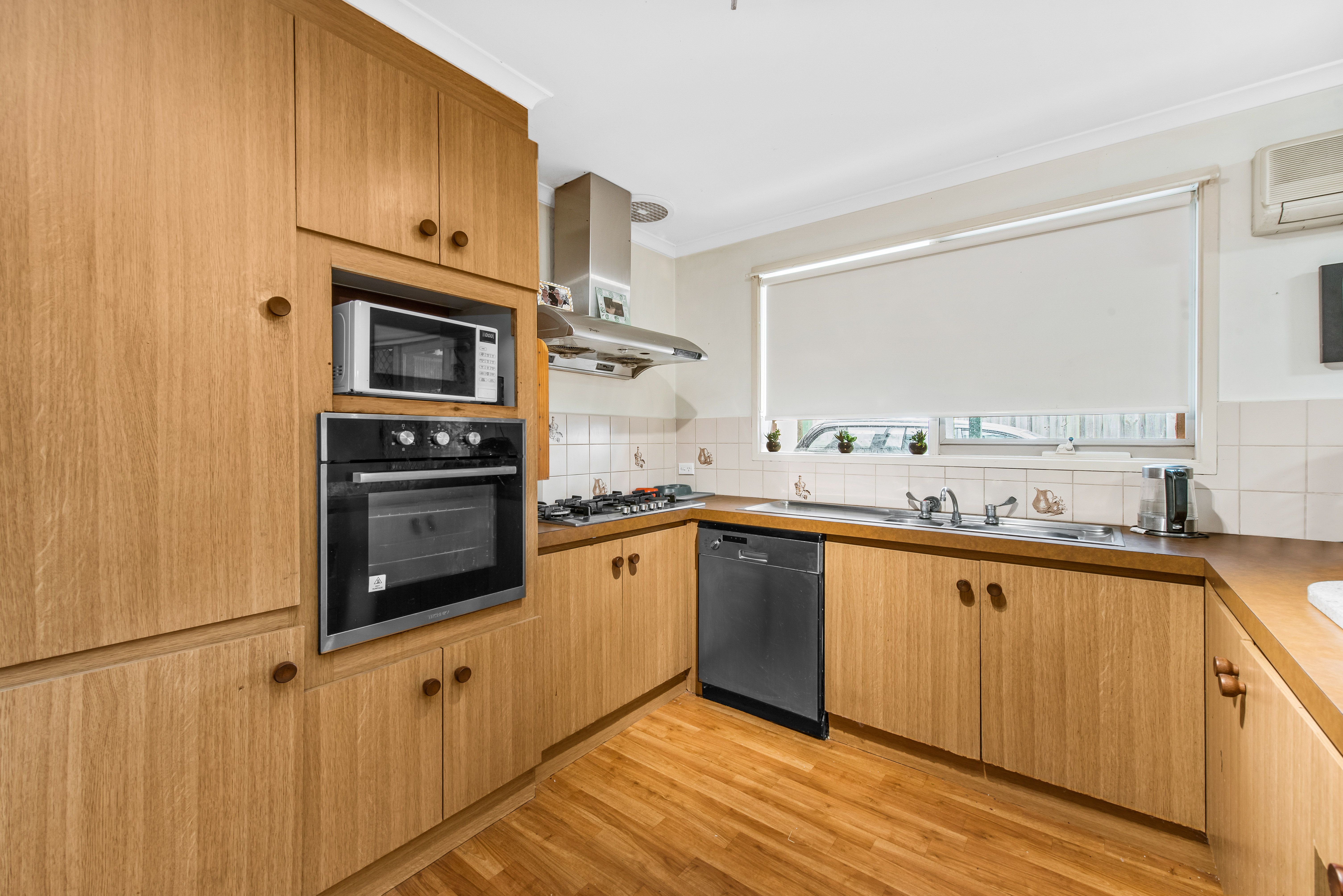 10 Smethurst Avenue, Pakenham, VIC 3810