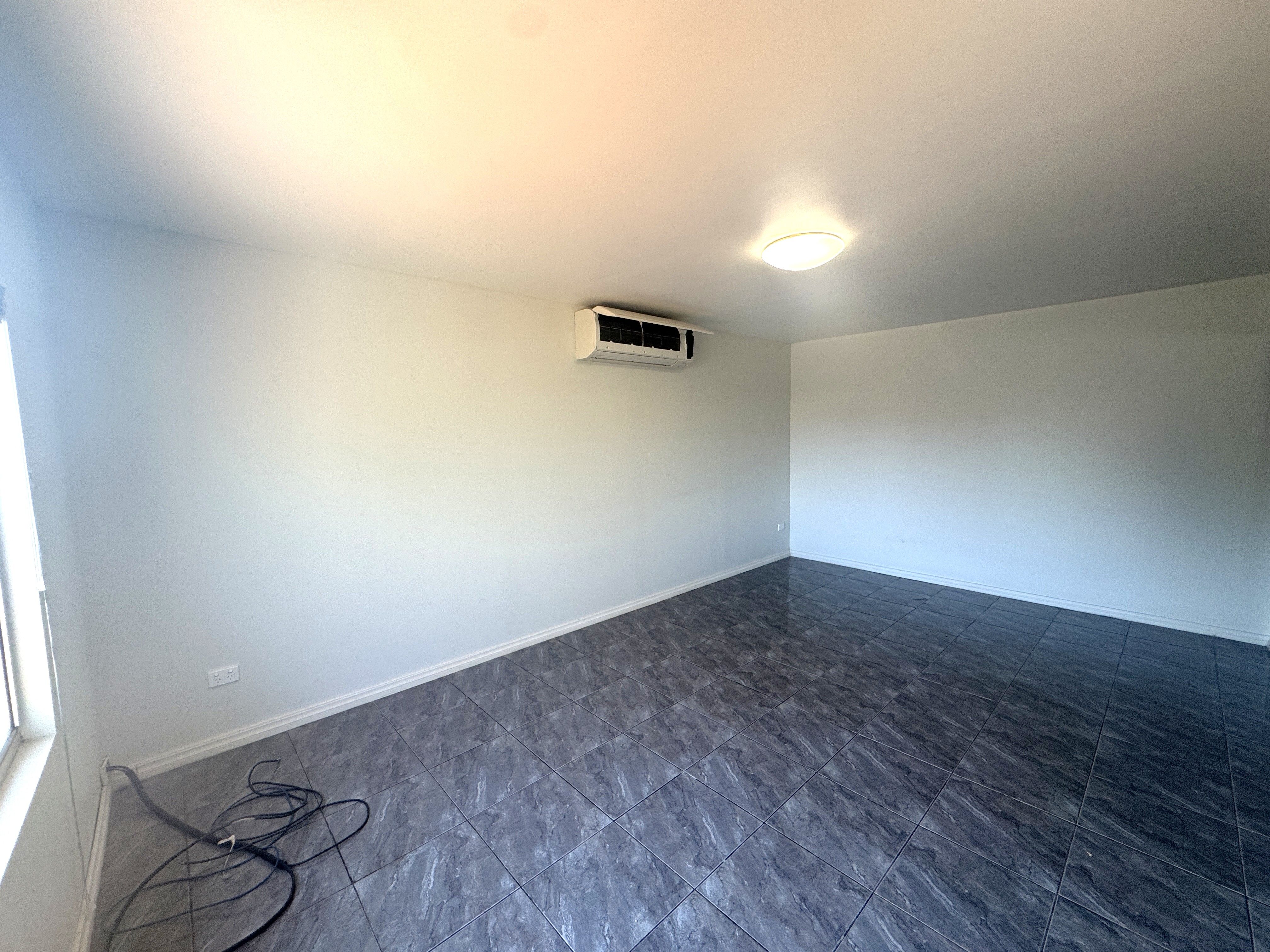 66 Robinson Street — photo 7 of 30