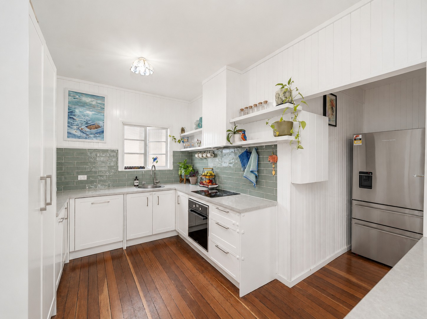 80 King Street, Woody Point, QLD 4019