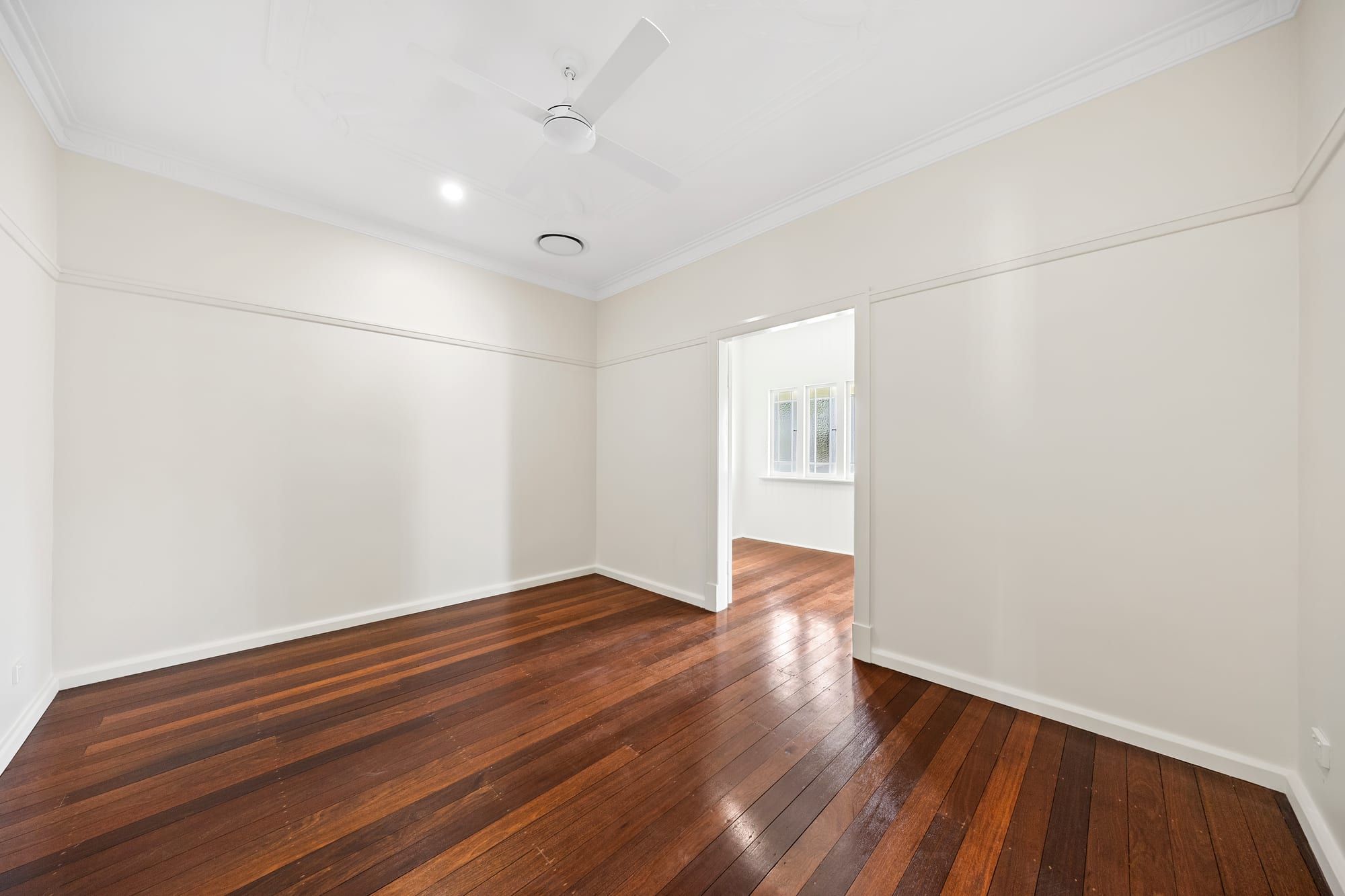 37 Grace Street — photo 7 of 10
