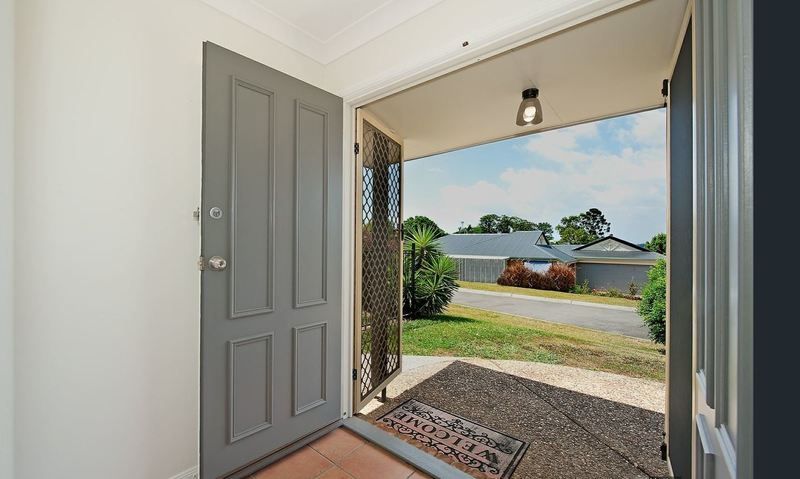 14 Macadam Court, Kallangur, QLD 4503
