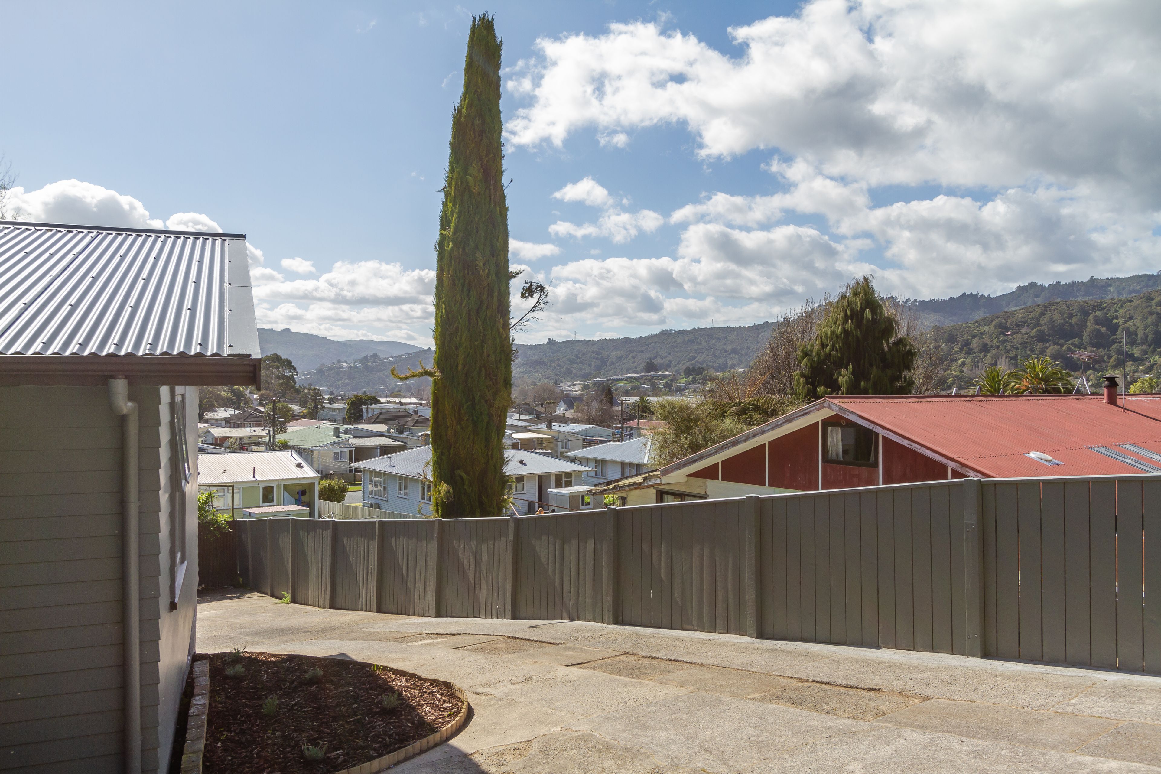 31 Thomson Grove, Stokes Valley, Lower Hutt City