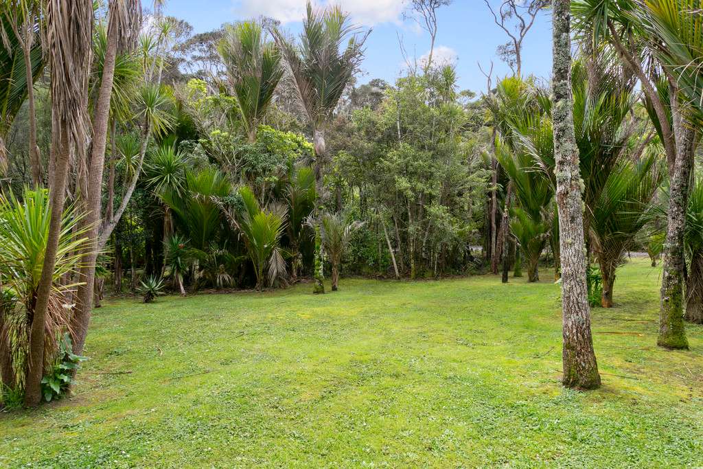 194b Huia Road photo 9