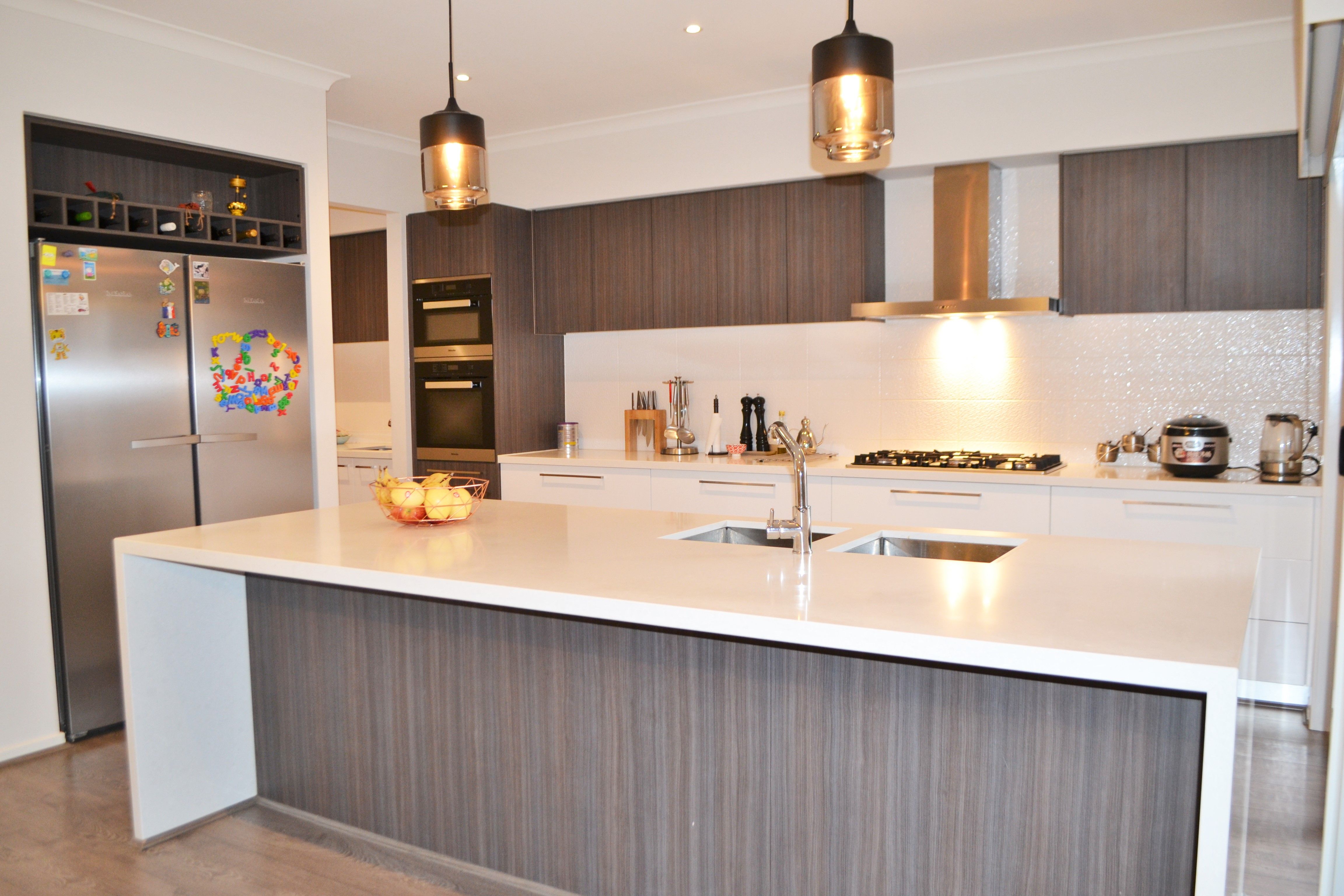 3 Hibernia Place, Cranbourne East, VIC 3977