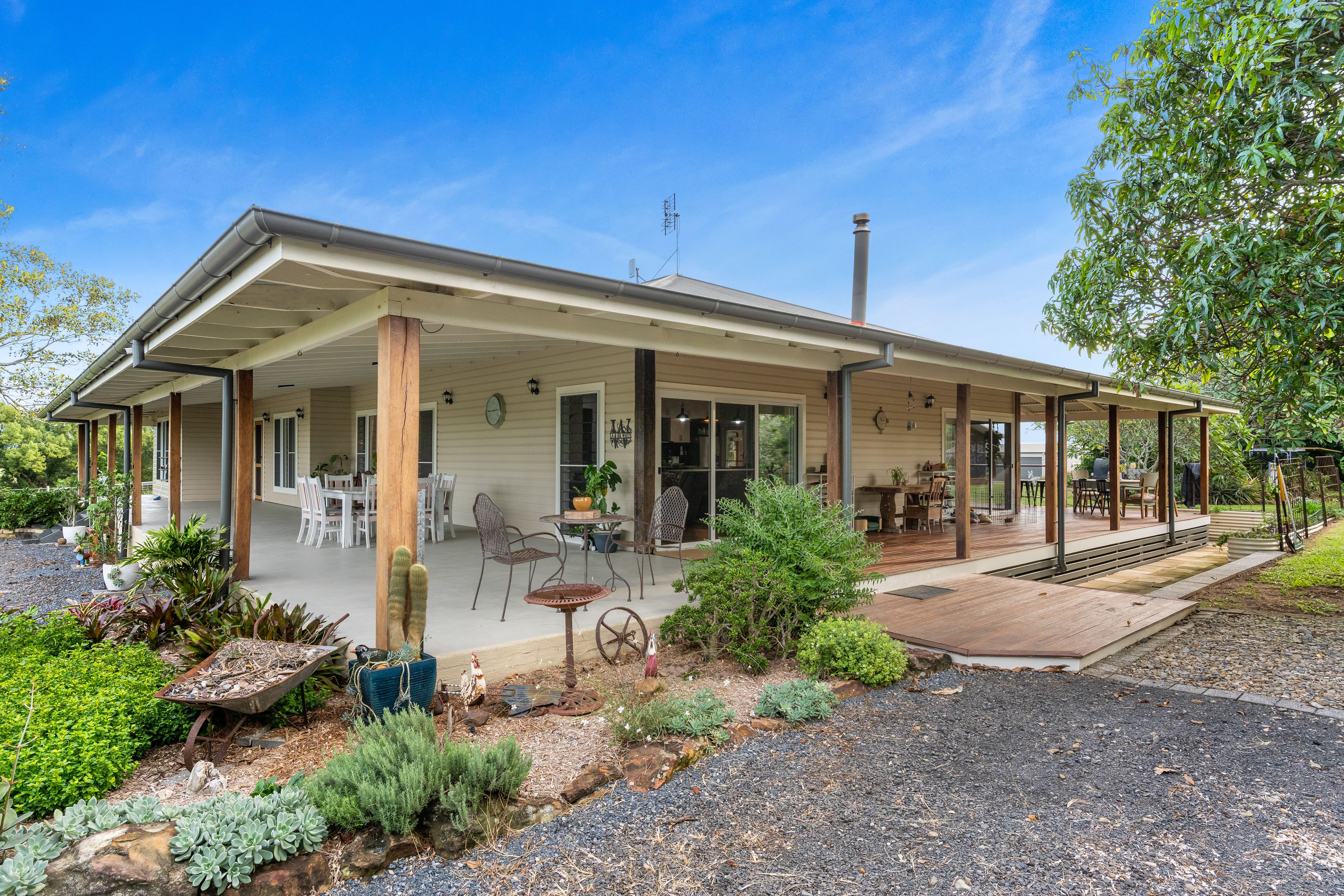 1395 Woodburn Coraki Road — photo 4 of 30