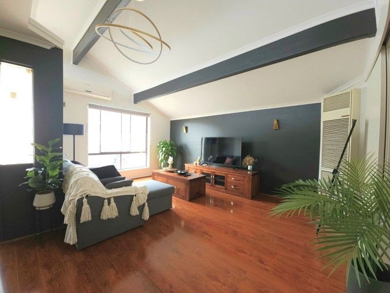 3 Wattlebird Court, Werribee, VIC 3030