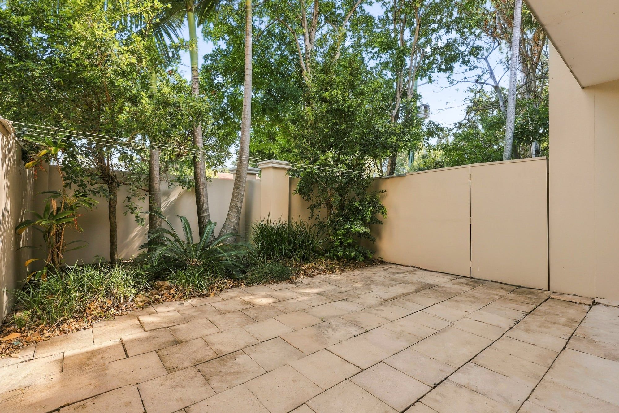 3/7 Elliott Street — photo 17 of 30
