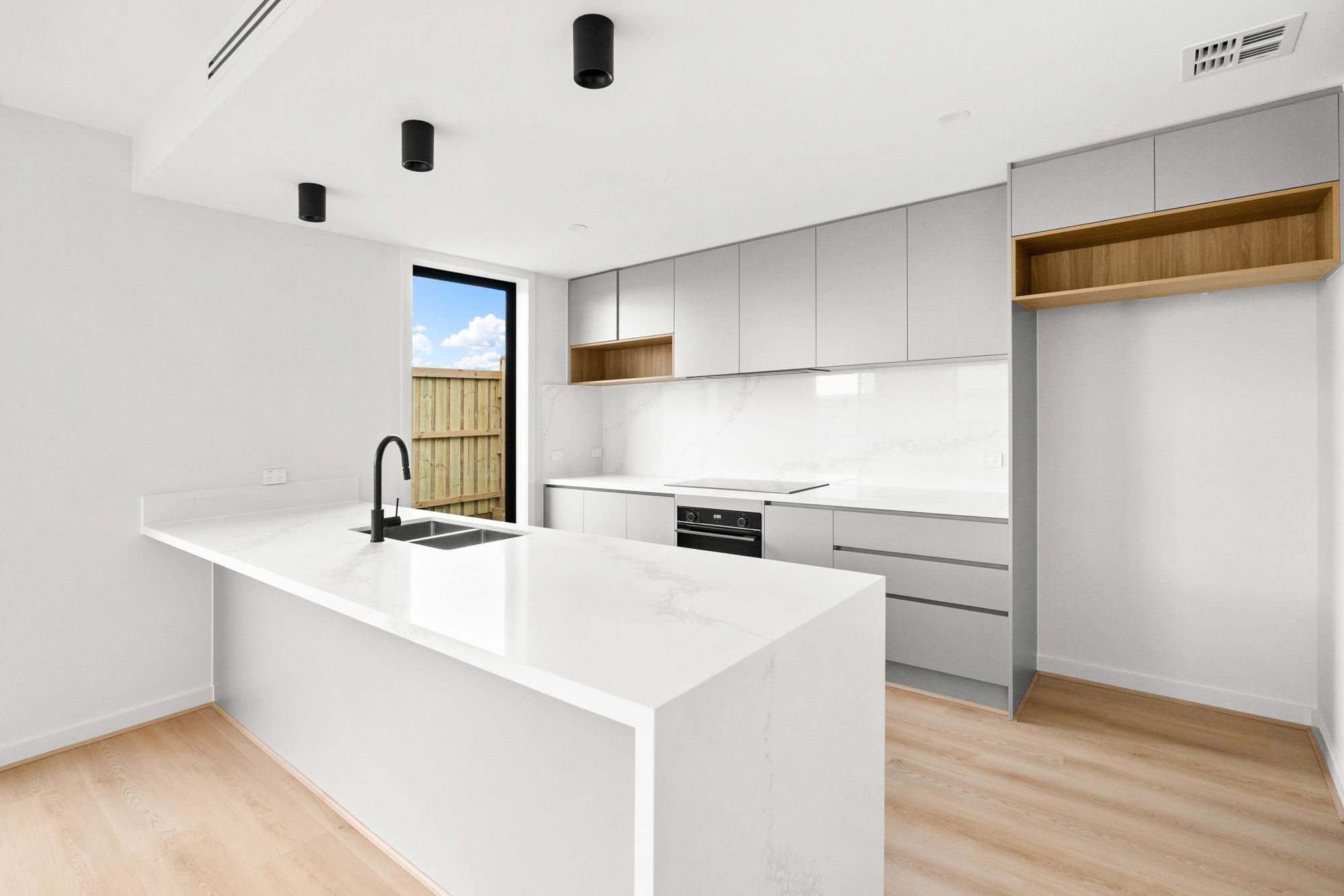14 Gleam Street — photo 5 of 17