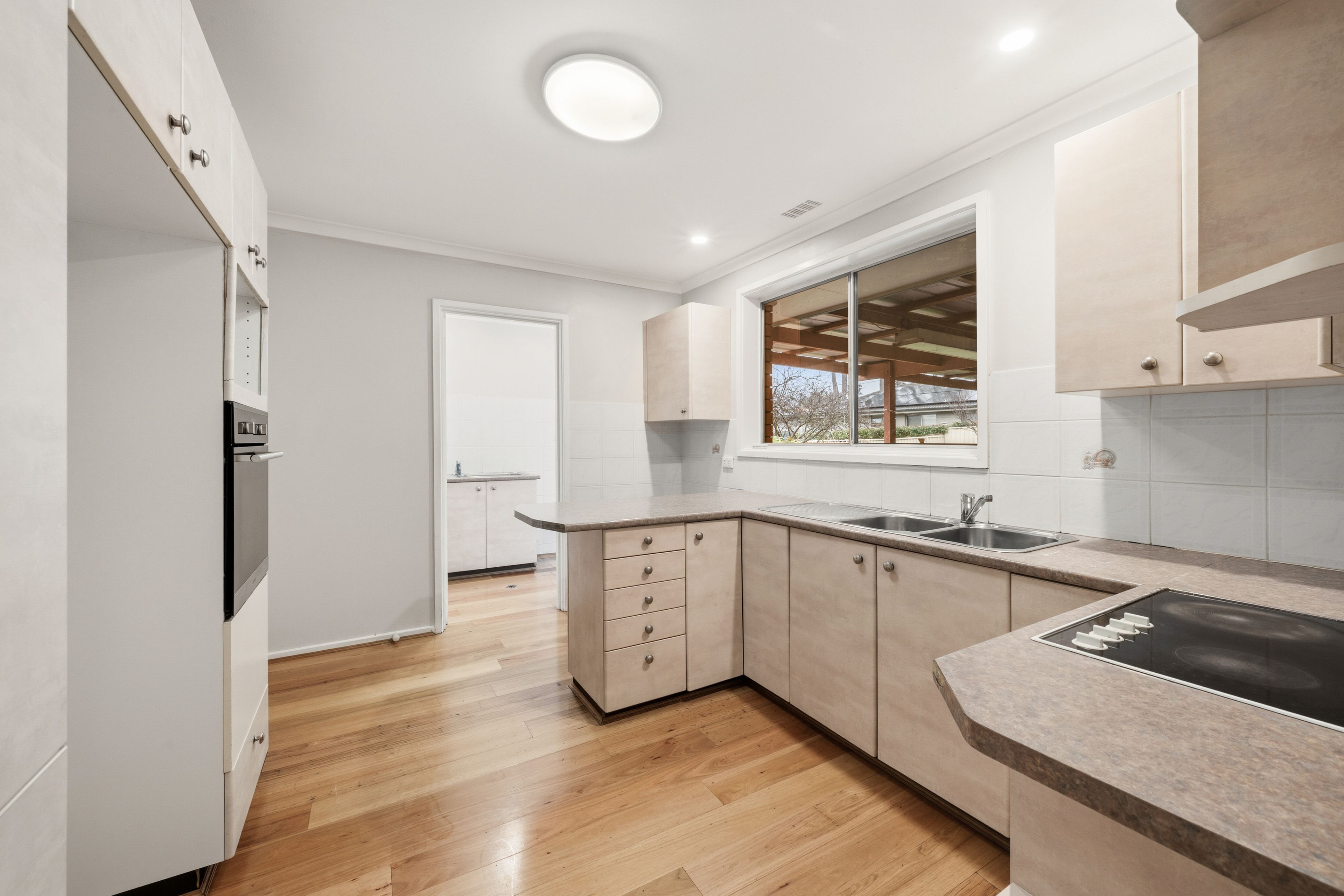 8 Davies Place — photo 6 of 23