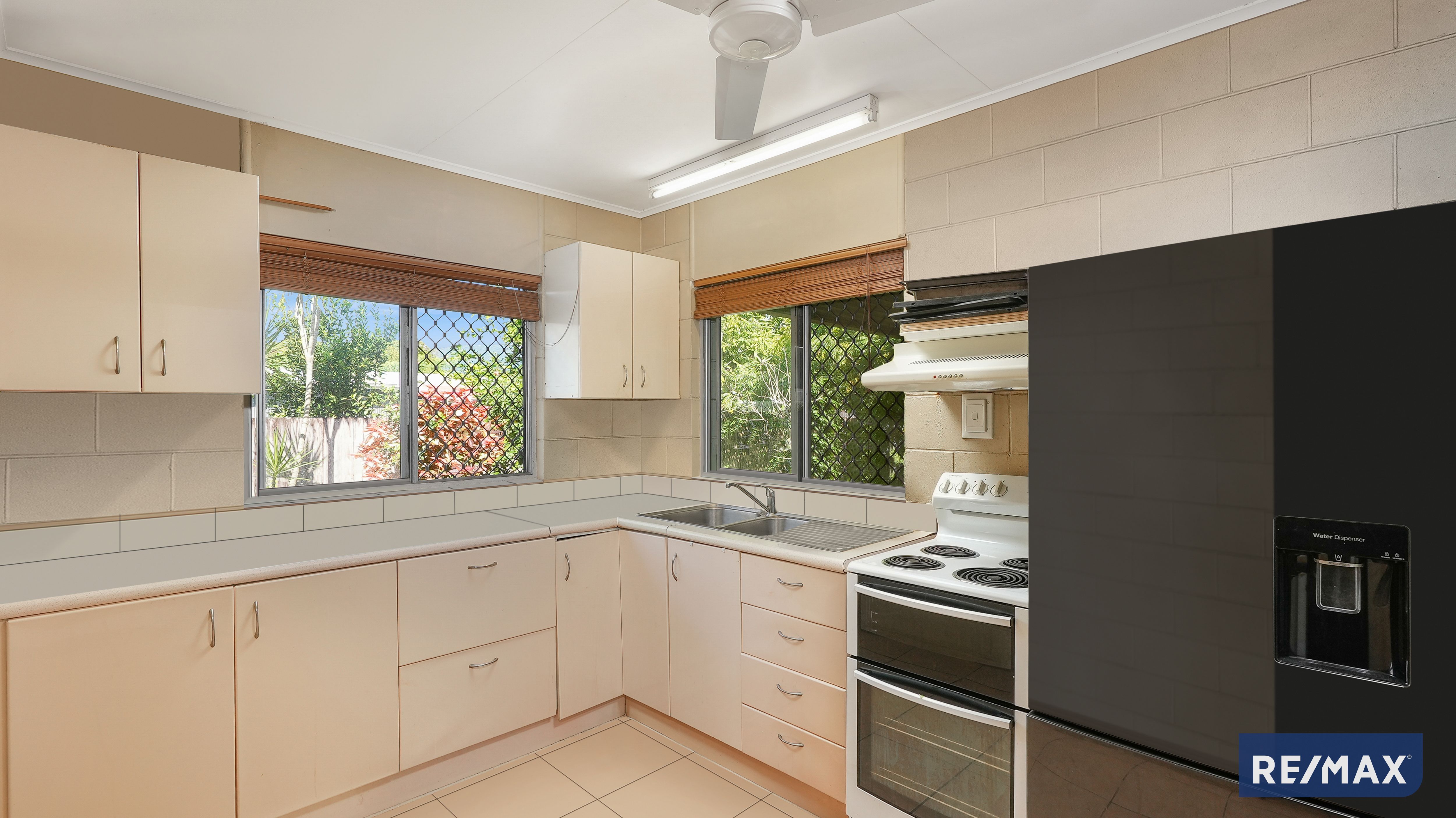 2/41 Sperring Street, Manunda, QLD 4870