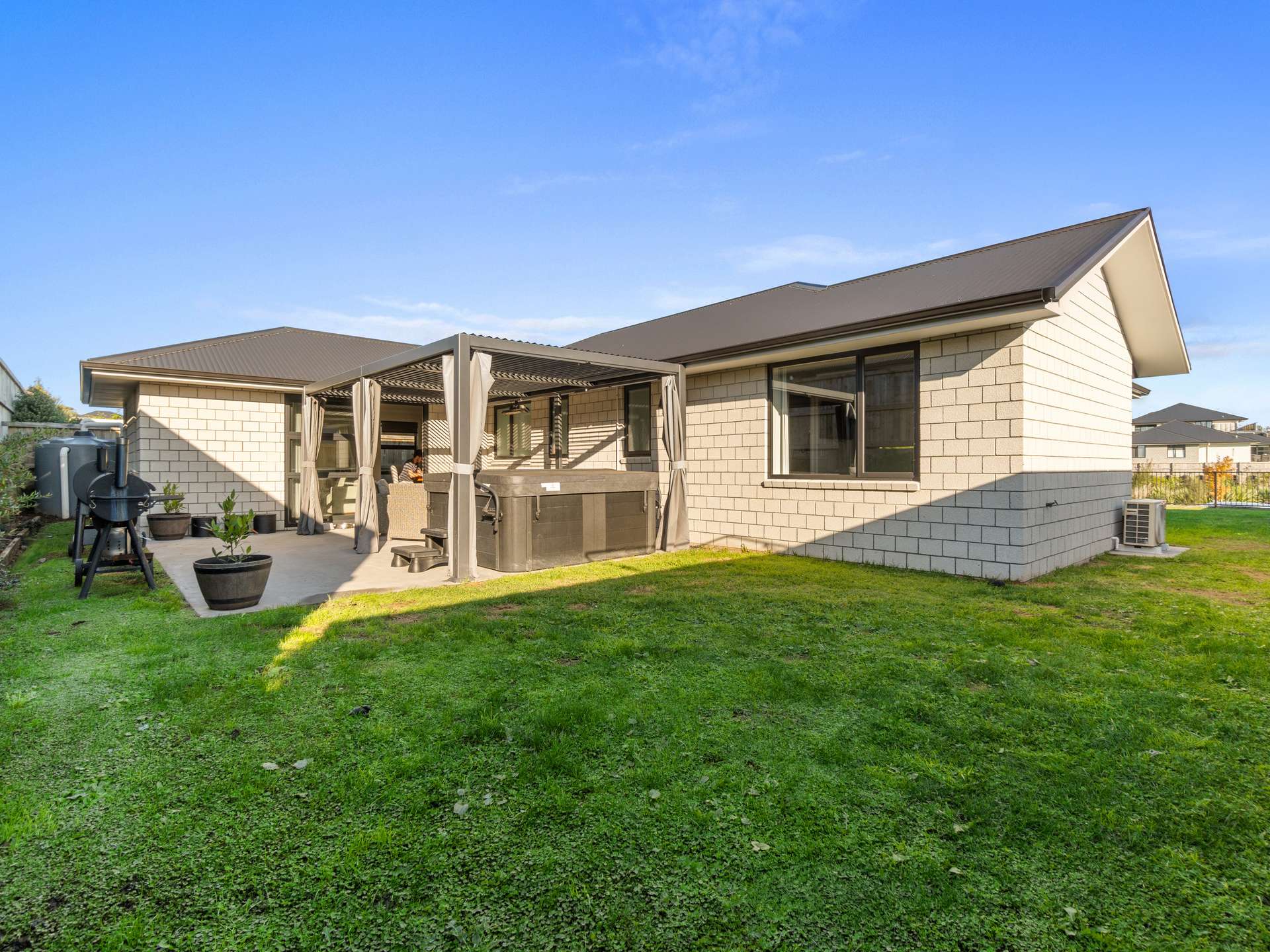 8 Jourdain Place photo 19