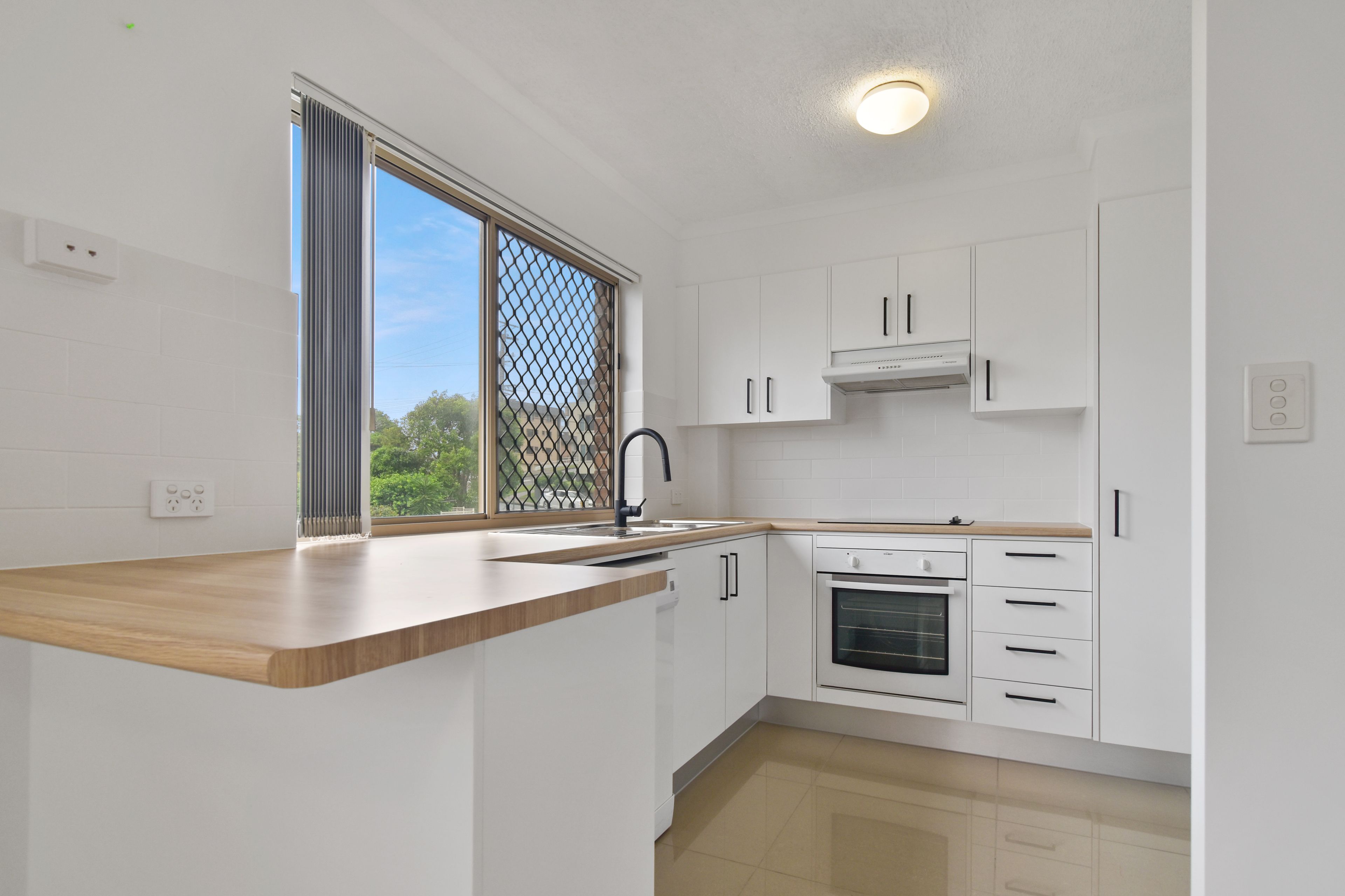 Unit 4/26 Moreton Parade, Kings Beach, QLD 4551