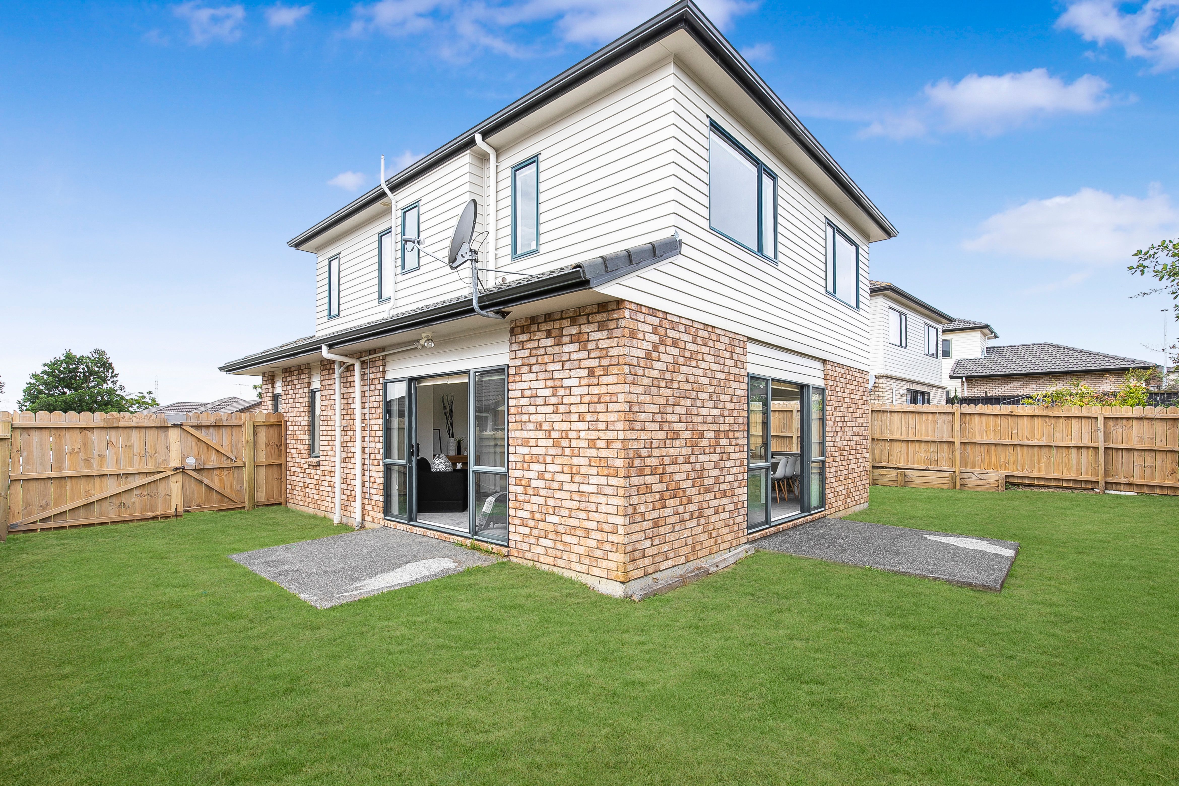 23 Thomas Road, Flat Bush, Manukau City