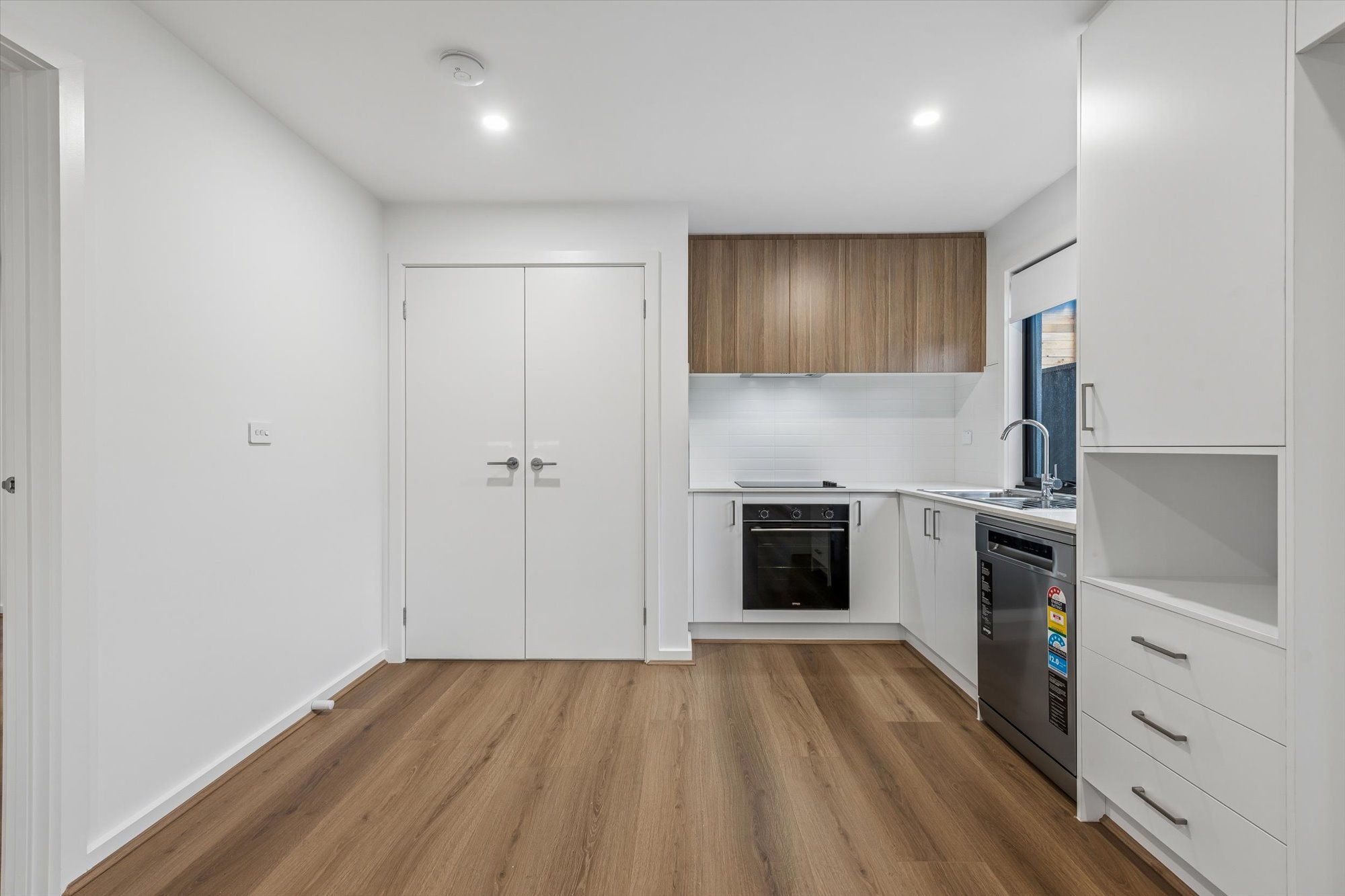 2/9 Lumeah Crescent — photo 5 of 6