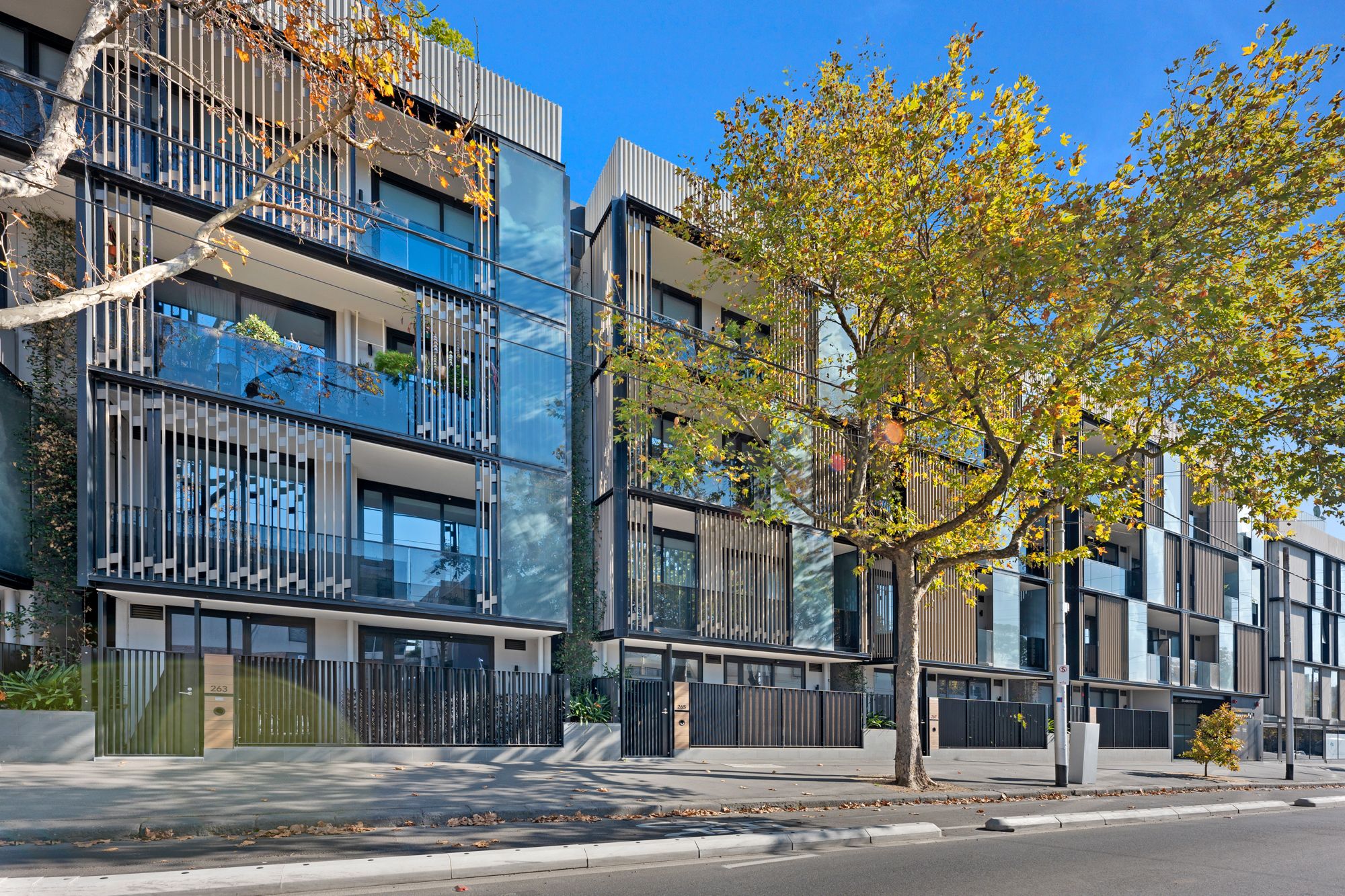 317/275 Abbotsford Street — photo 8 of 11