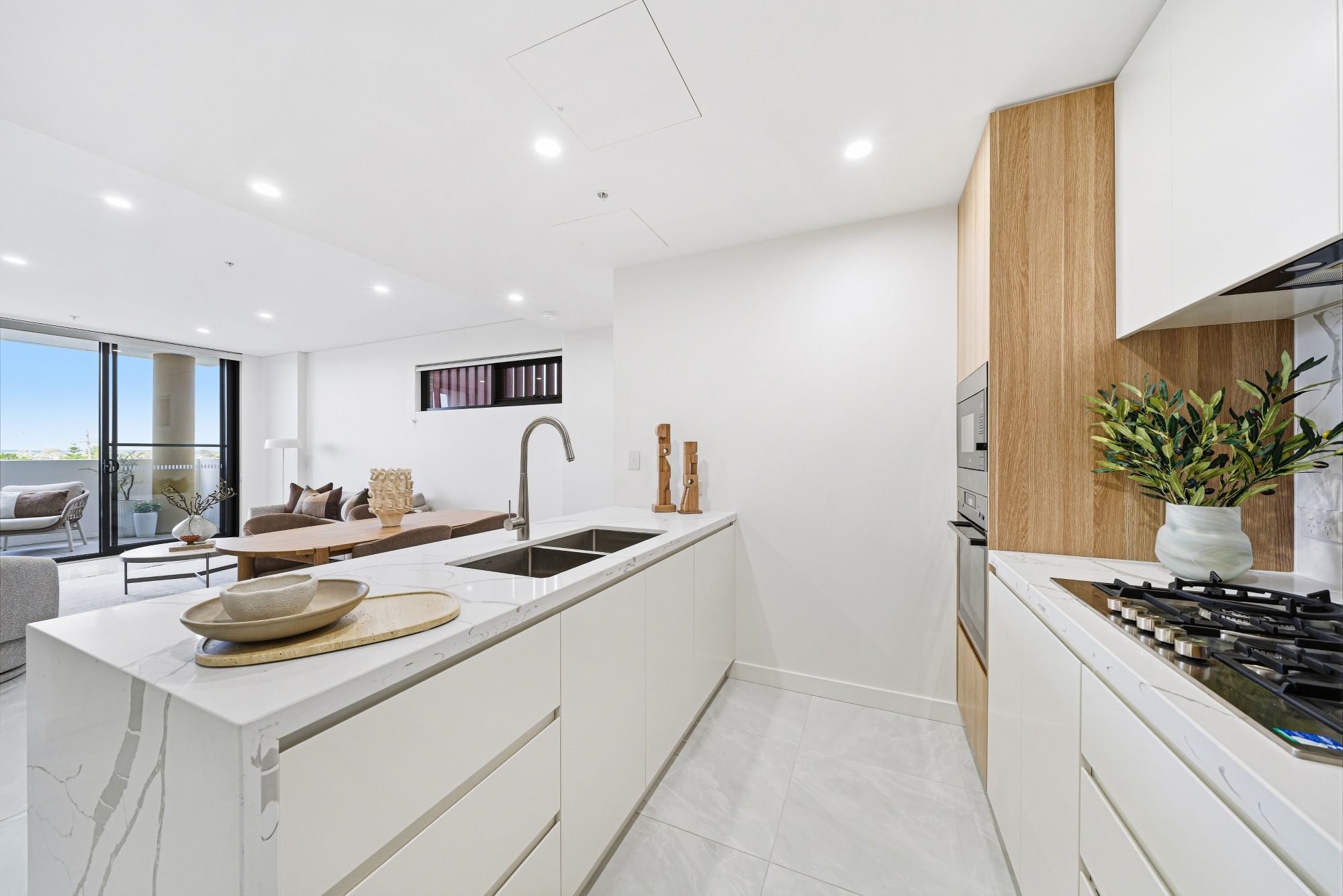1 Bedroom Units/27-33 Ascot Street — photo 4 of 25