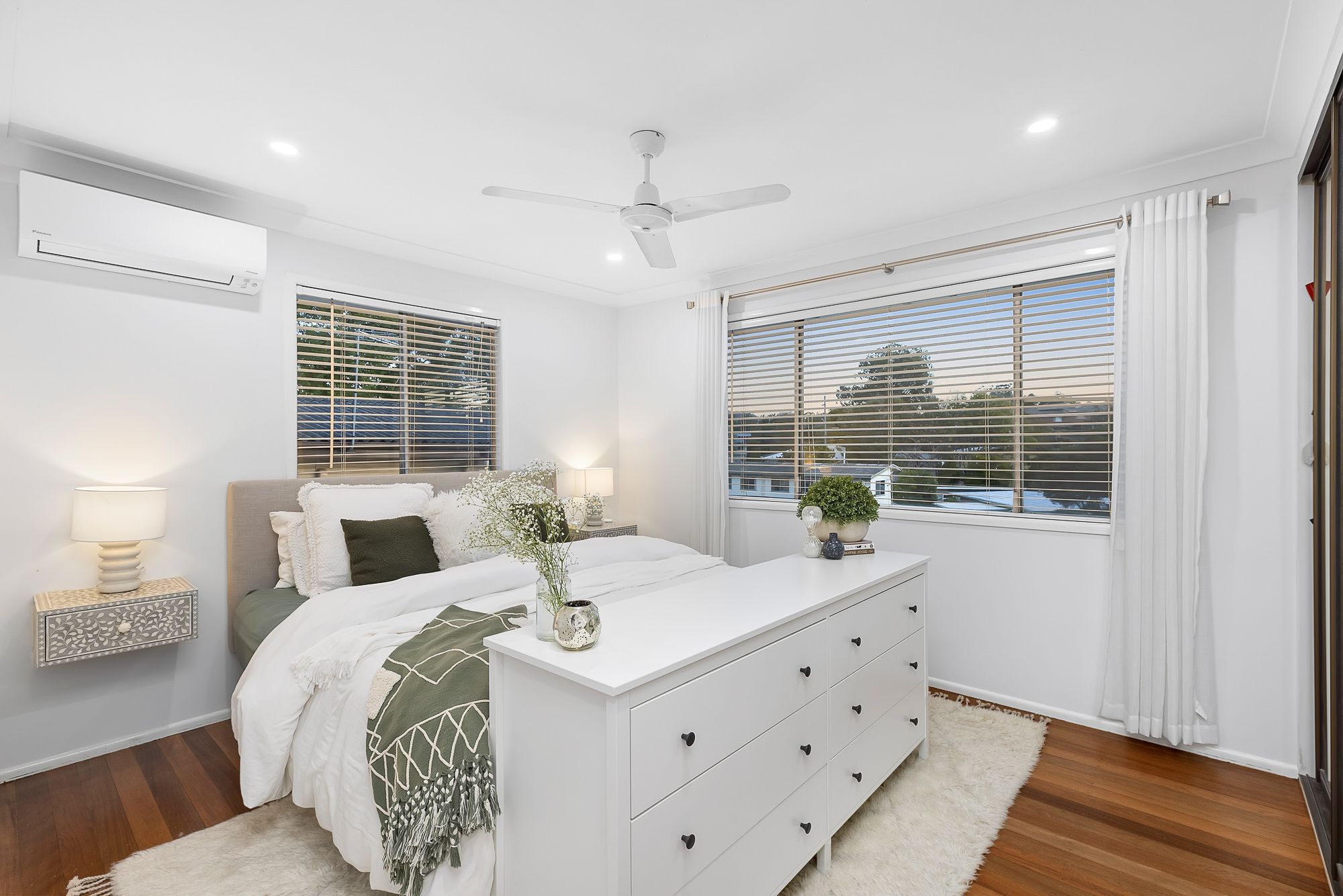 16 Bringelly Street, Arana Hills, QLD 4054
