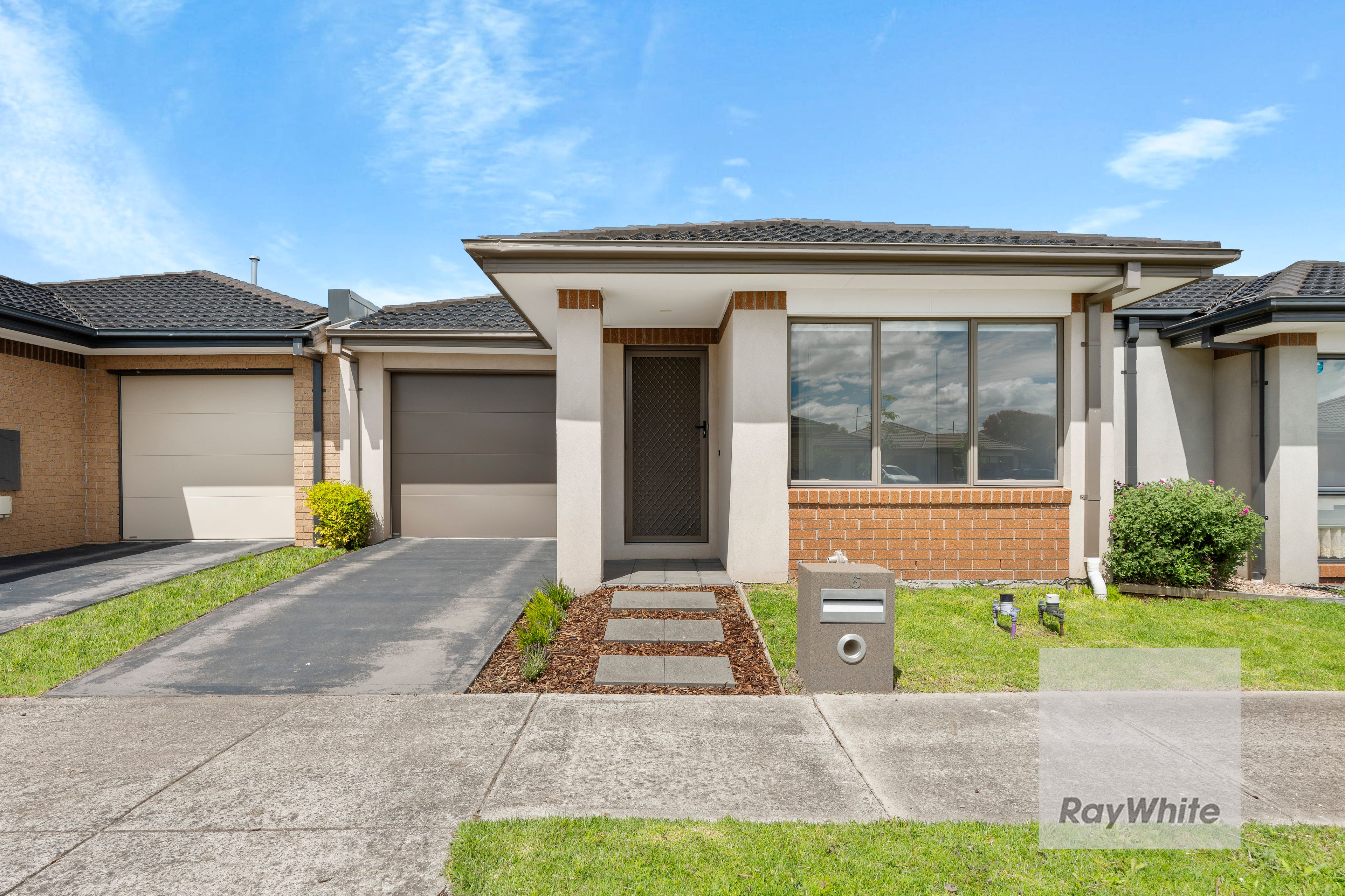 6 Medallion Avenue, Beveridge VIC 3753