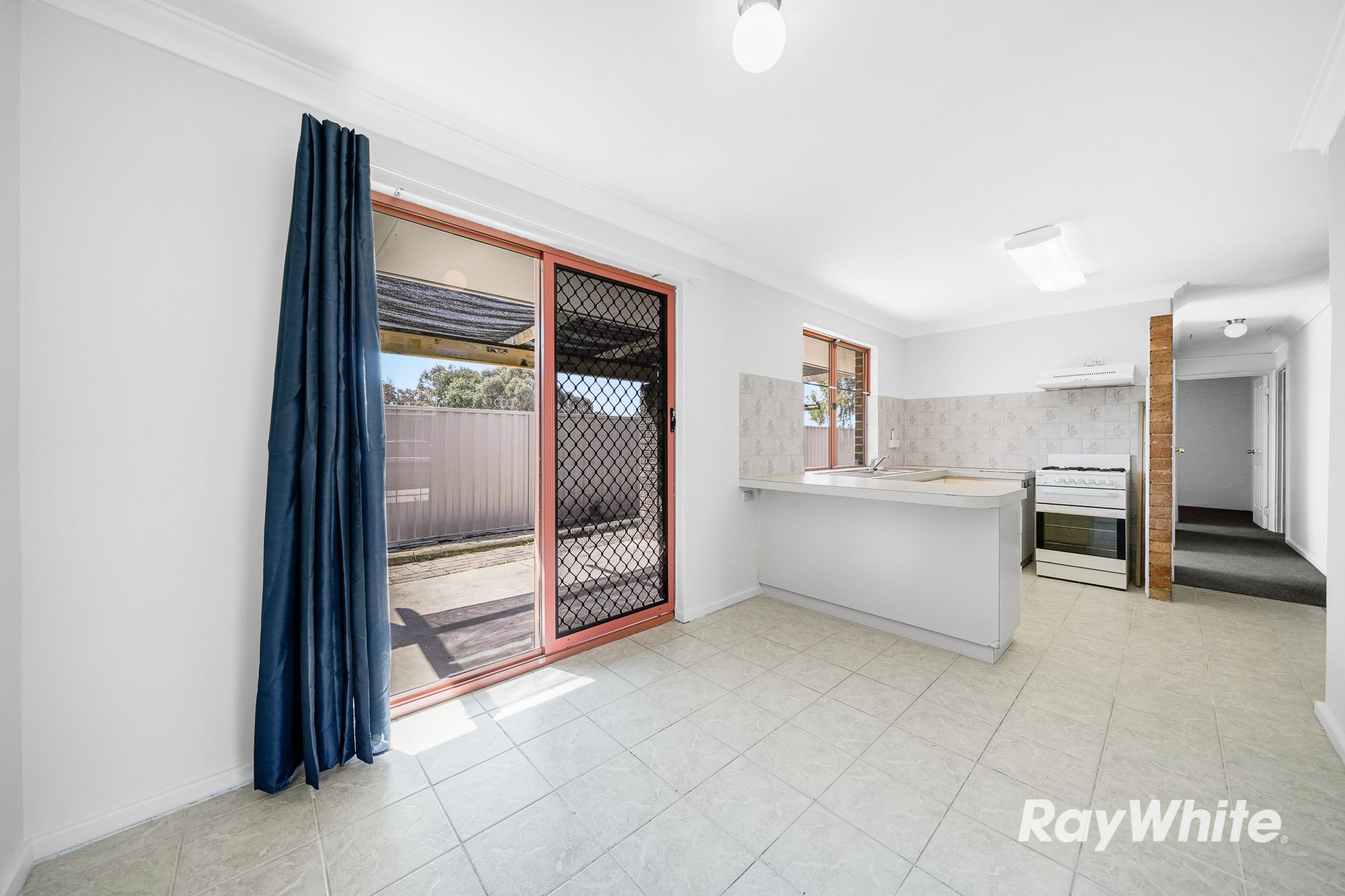 10b Chesterton Road — photo 5 of 14